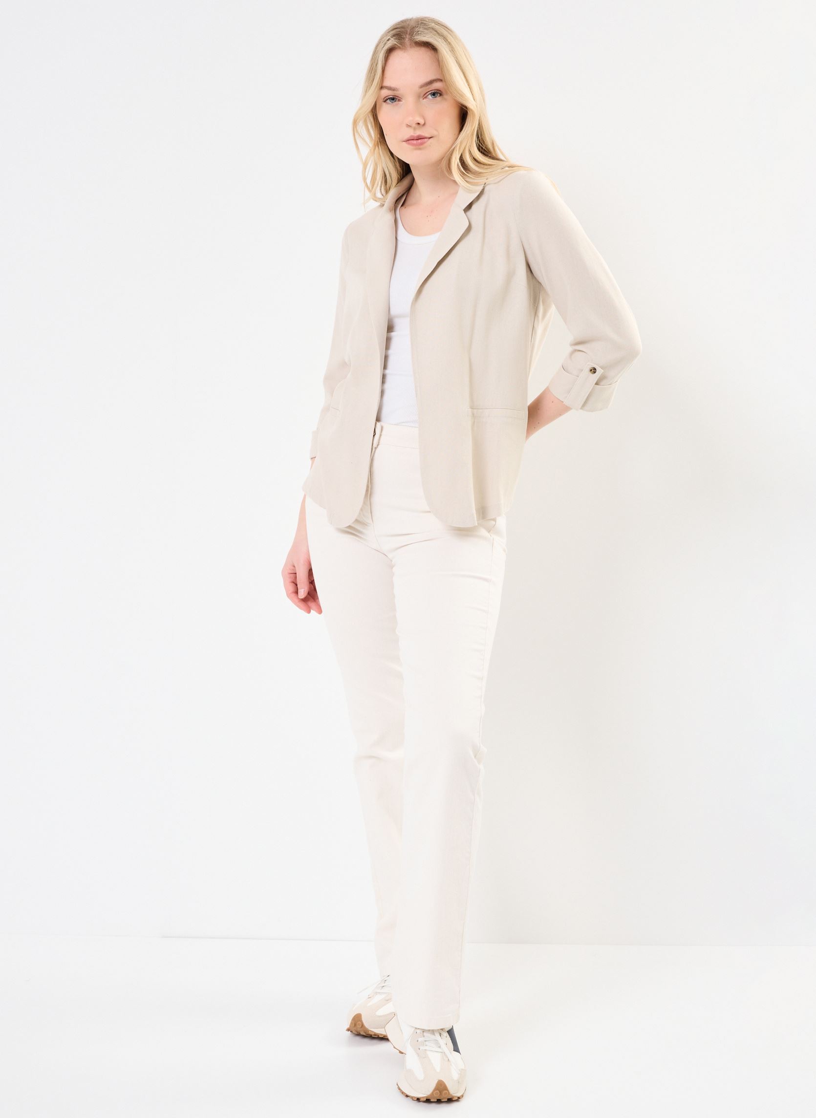 Vestes de blazer VMJESMILO 3/4 LOOSE BLAZER WVN GA NOOS femme beige Vero Moda Vestes de blazer VMJESMILO 3/4 LOOSE BLAZER WVN GA NOOS femme beige SILVER LINING