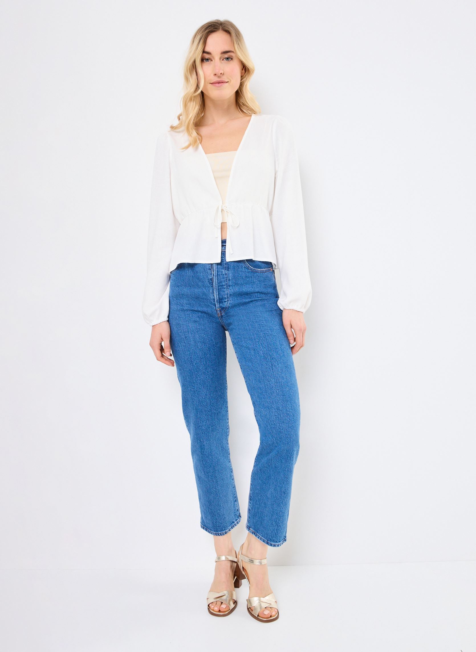 Blouses met lange mouwen VMMYMILO L/S TIE-DETAIL TOP WVN GA dames wit Vero Moda Blouses met lange mouwen VMMYMILO L/S TIE-DETAIL TOP WVN GA dames wit SNOW WHITE