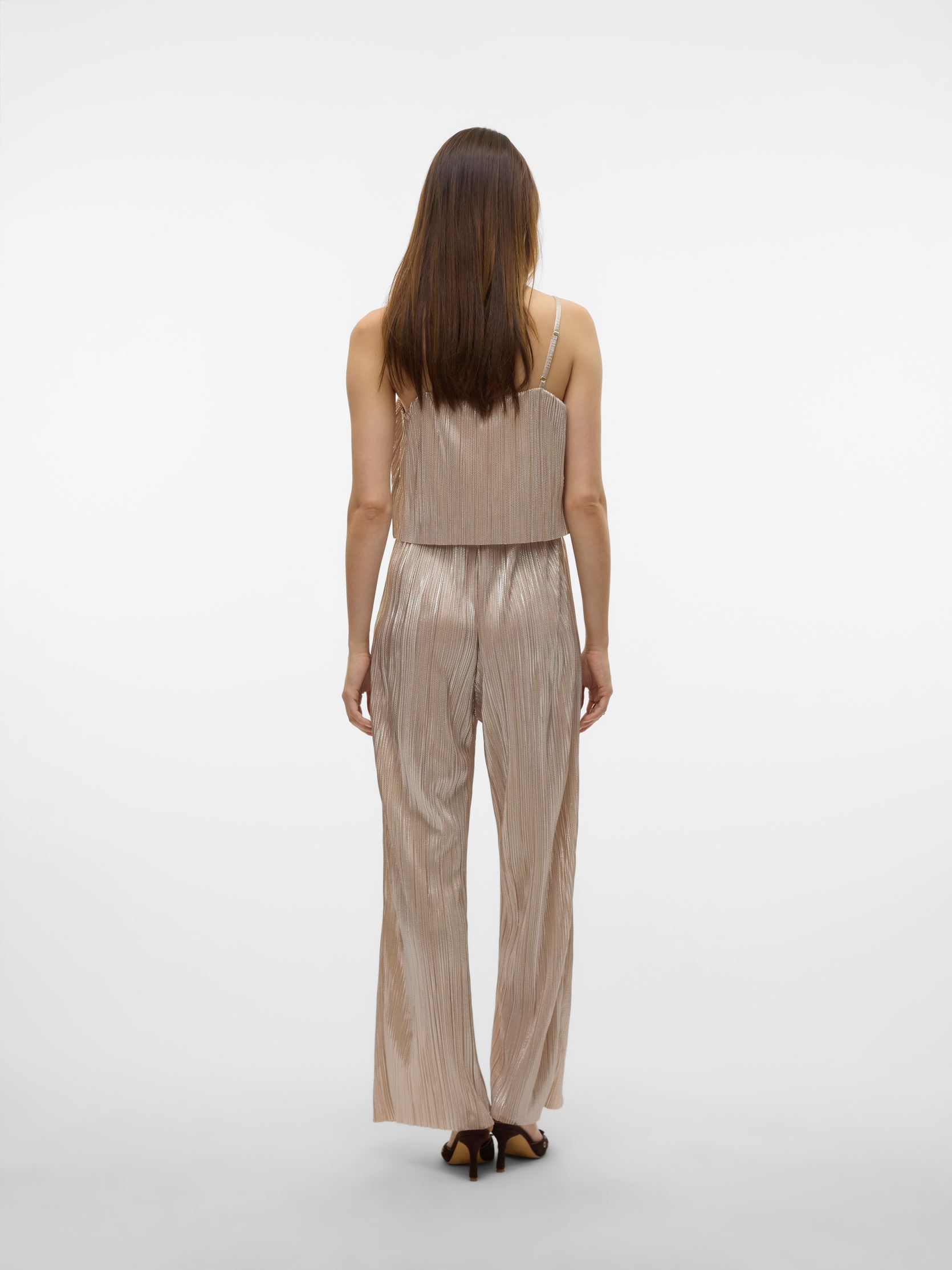 Combinaisons pantalon VMDUVI SINGLET JUMPSUIT WVN BTQ GA femme argent Vero Moda Combinaisons pantalon VMDUVI SINGLET JUMPSUIT WVN BTQ GA femme argent Silver Colour