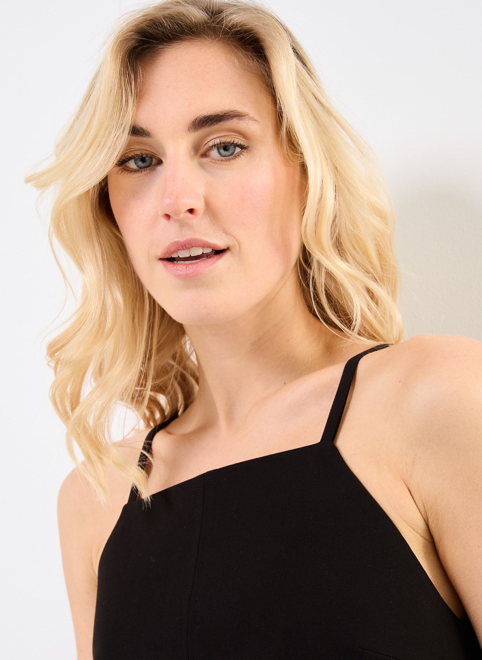Robes ROBE-CREPE femme noir MADE BY Robes ROBE-CREPE femme noir JET BLACK