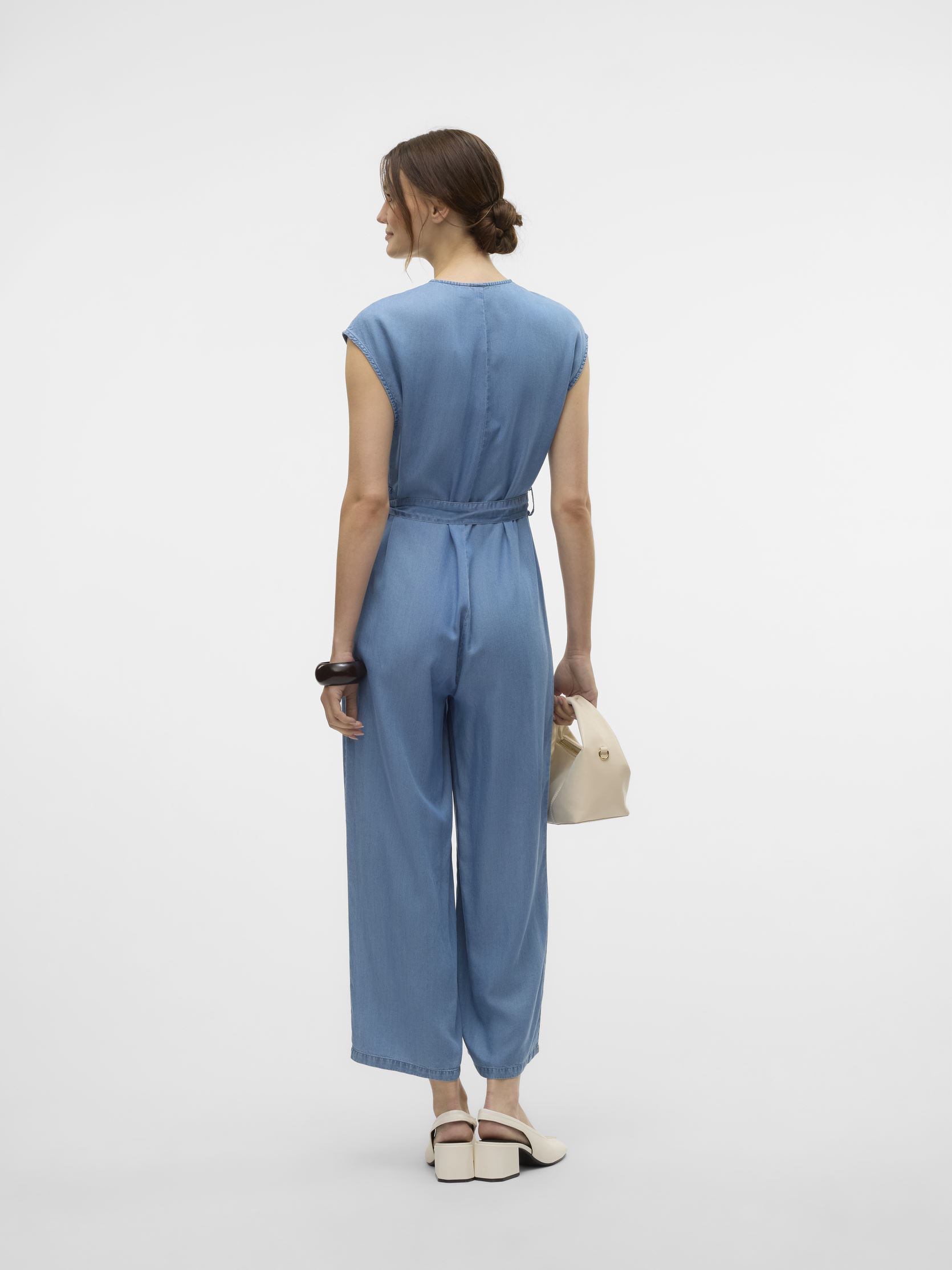 Tute pantalone VMFLEUR SS CULOTTE TENCEL JUMPSUIT GA donna blu Vero Moda Tute pantalone VMFLEUR SS CULOTTE TENCEL JUMPSUIT GA donna blu Medium Blue Denim