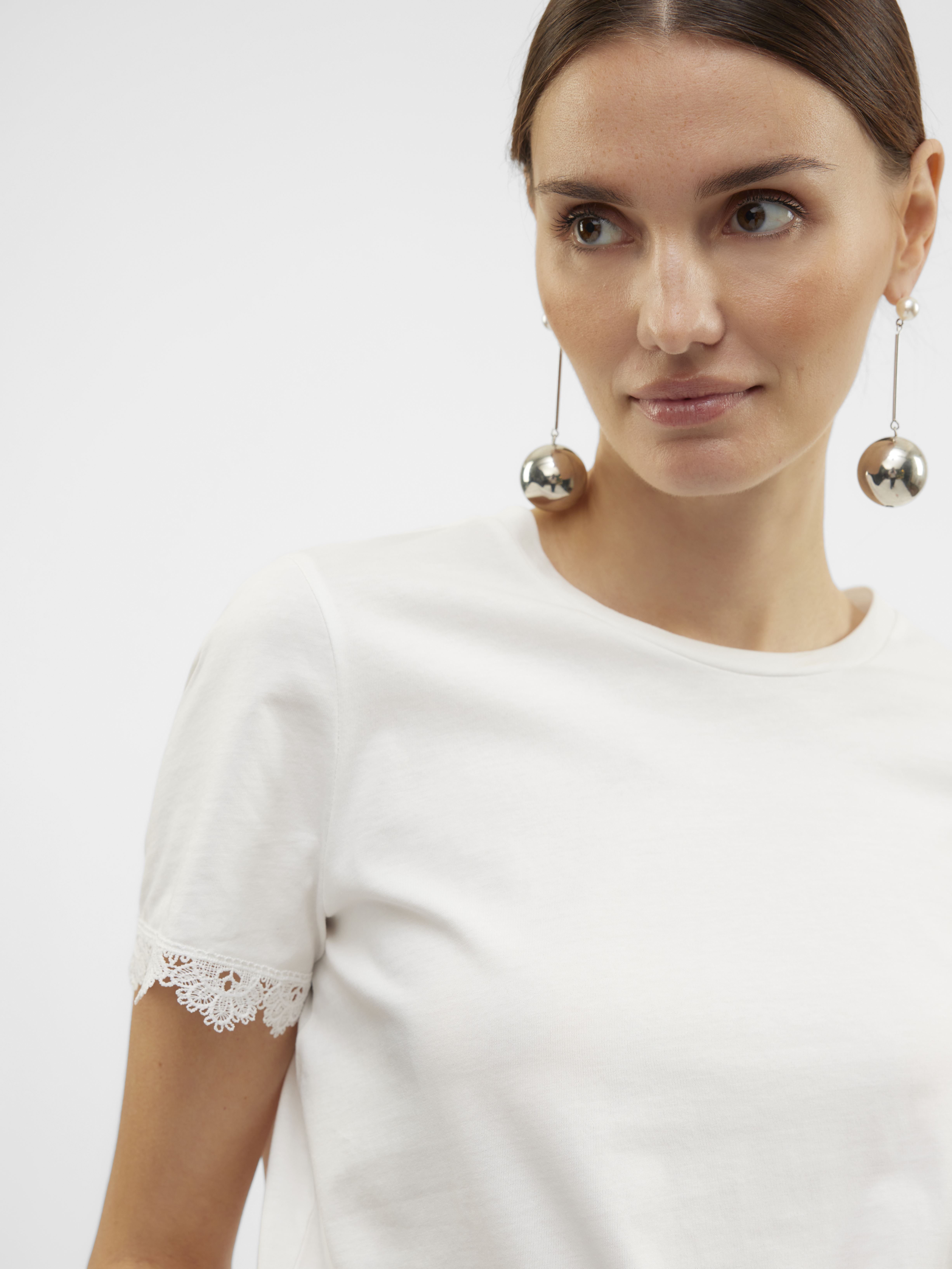 T-shirt a maniche corte VMHANNE FRANCIS SS TOP BOX JRS GA SLEEVE donna bianco Vero Moda T-shirt a maniche corte VMHANNE FRANCIS SS TOP BOX JRS GA SLEEVE donna bianco Snow white