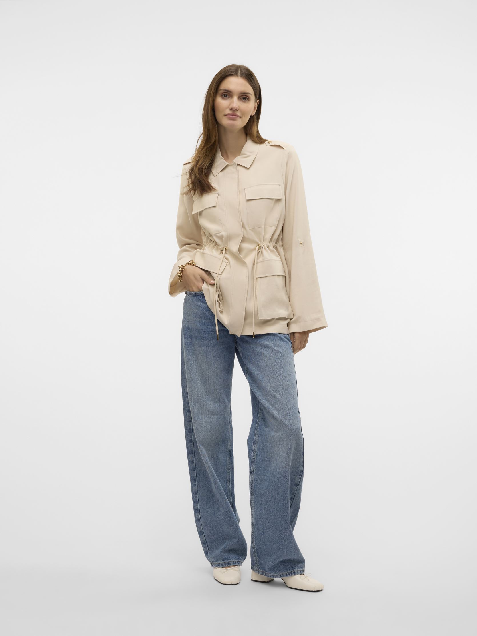 Windbreaker / Windjacken VMJAZZ JACKET damen beige Vero Moda Windbreaker / Windjacken VMJAZZ JACKET damen beige Oatmeal
