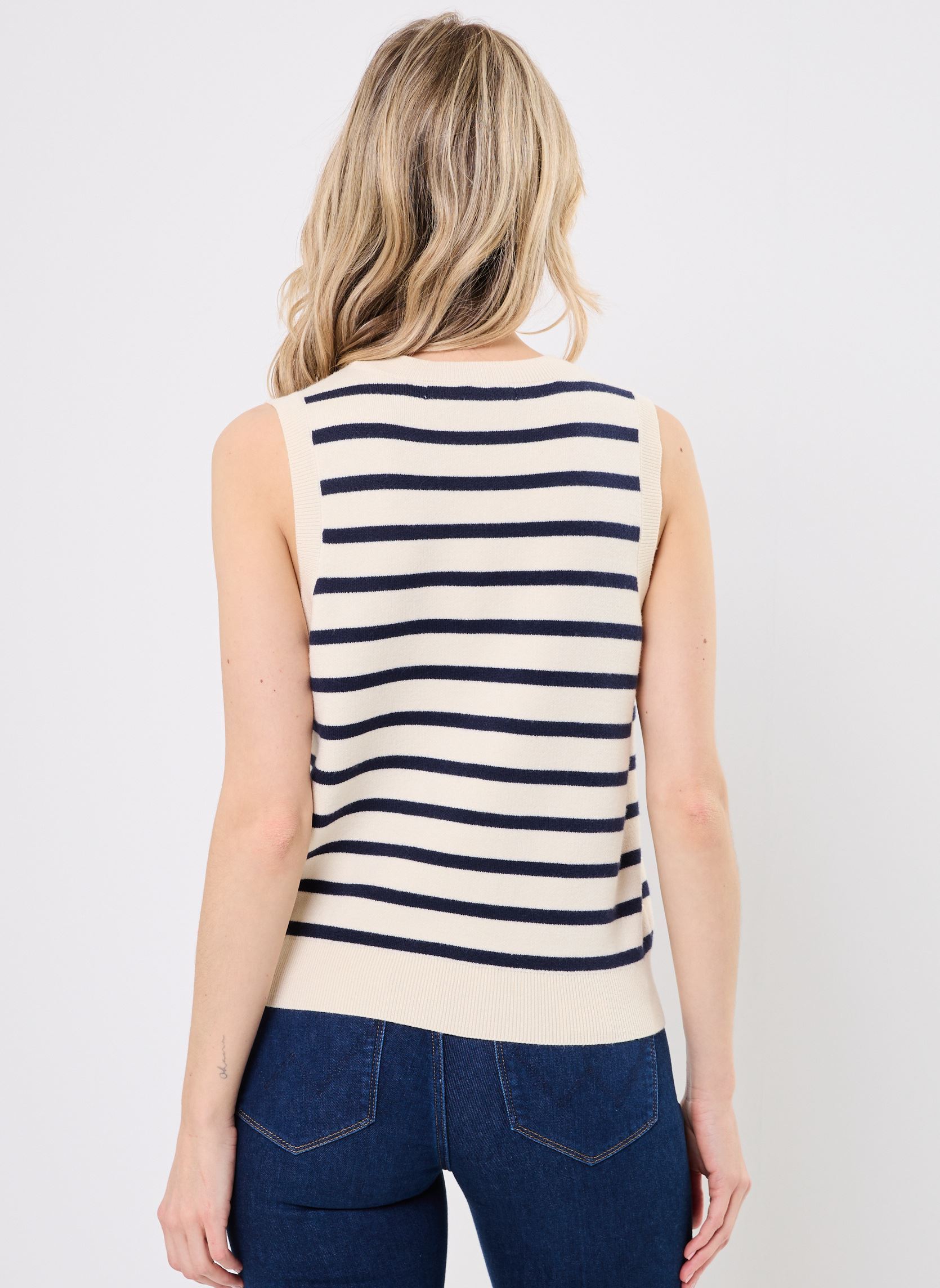 Vesten VMSABA SL V-NECK BUTTON VEST GA FR dames beige Vero Moda Vesten VMSABA SL V-NECK BUTTON VEST GA FR dames beige Birch