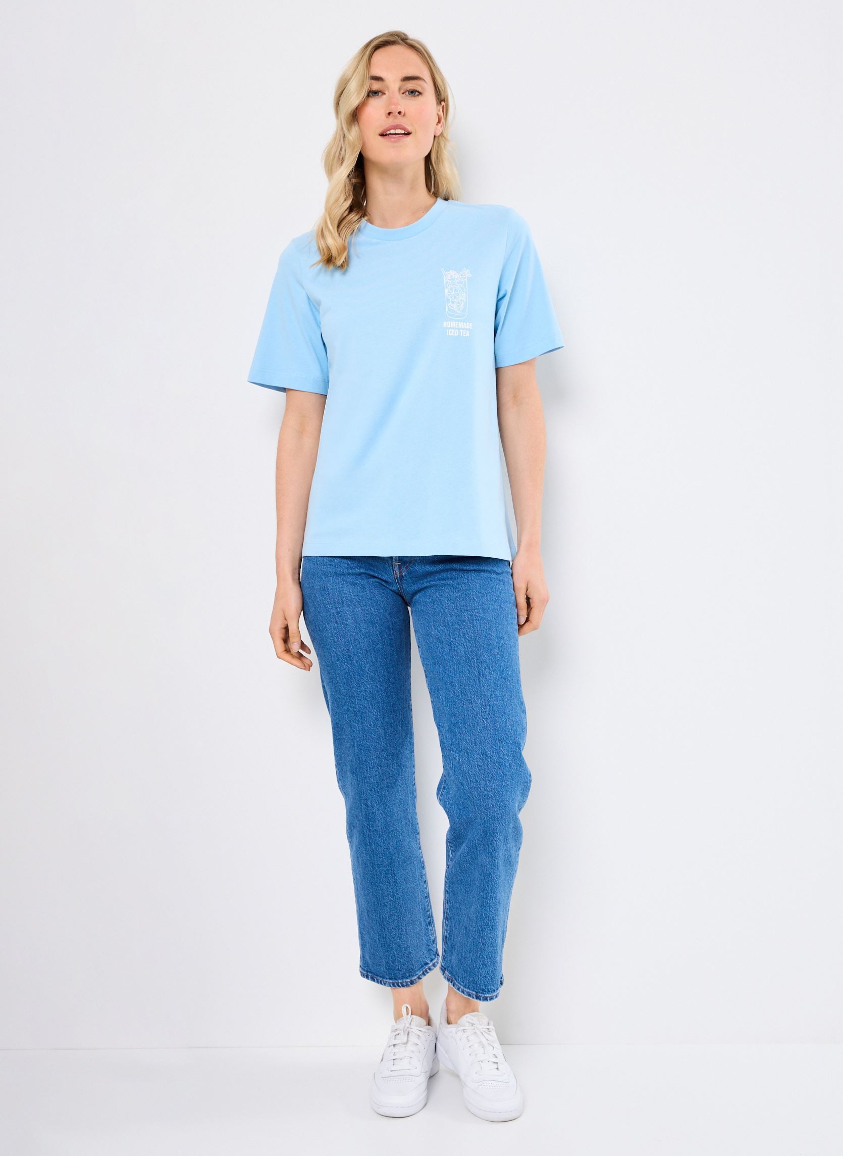 T-shirt a maniche corte VMSANNE DEMI SS TOP BOX JRS GA donna blu Vero Moda T-shirt a maniche corte VMSANNE DEMI SS TOP BOX JRS GA donna blu Airy Blue