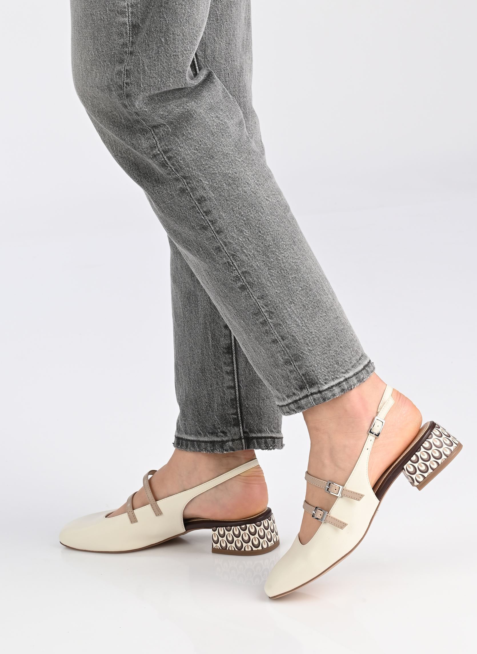 Slingback pumps 29510-44 dames wit Tamaris Slingback pumps 29510-44 dames wit OFFWHITE COMB