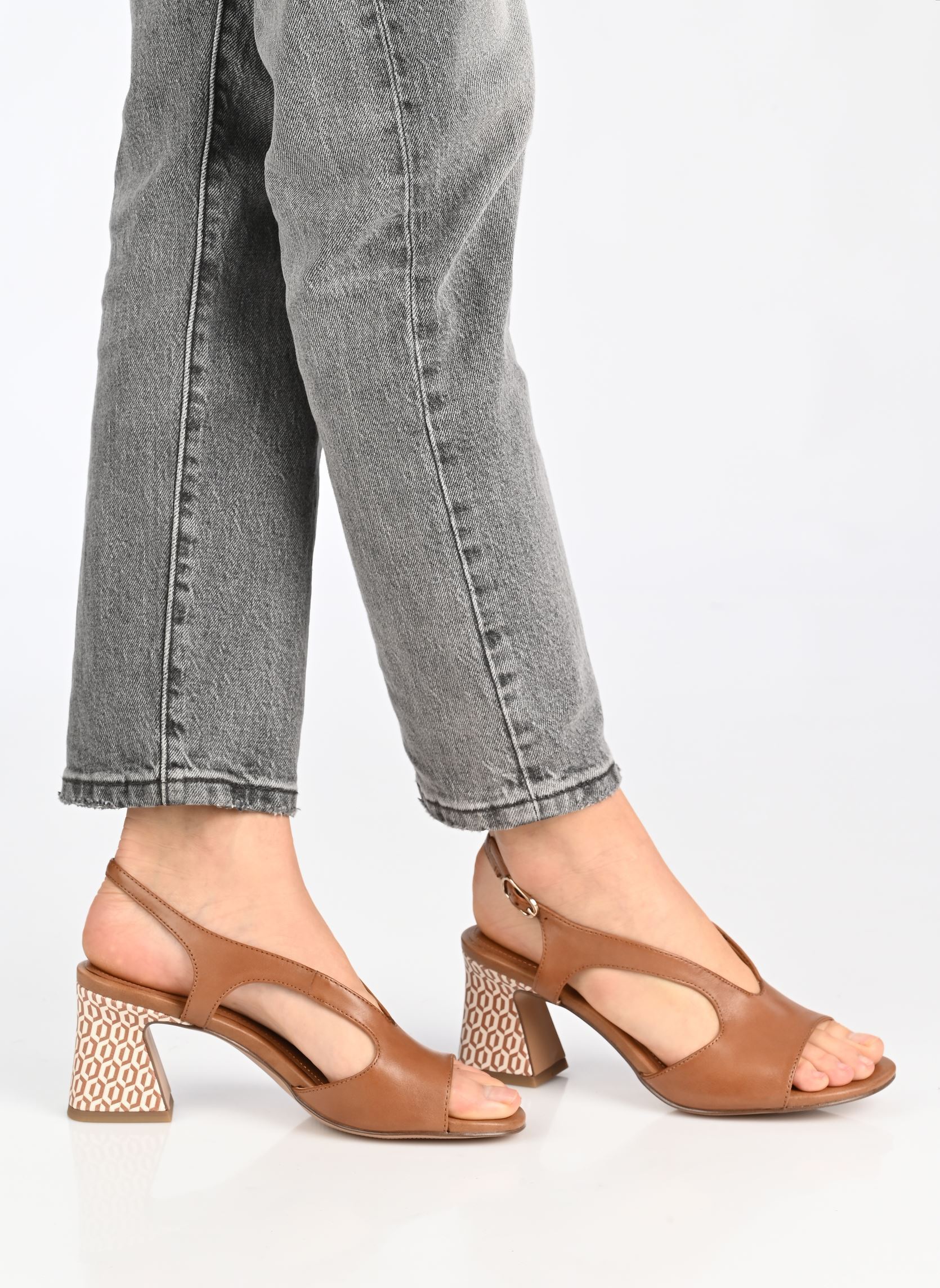 Sandales 28316-44 femme marron Tamaris Sandales 28316-44 femme marron COGNAC