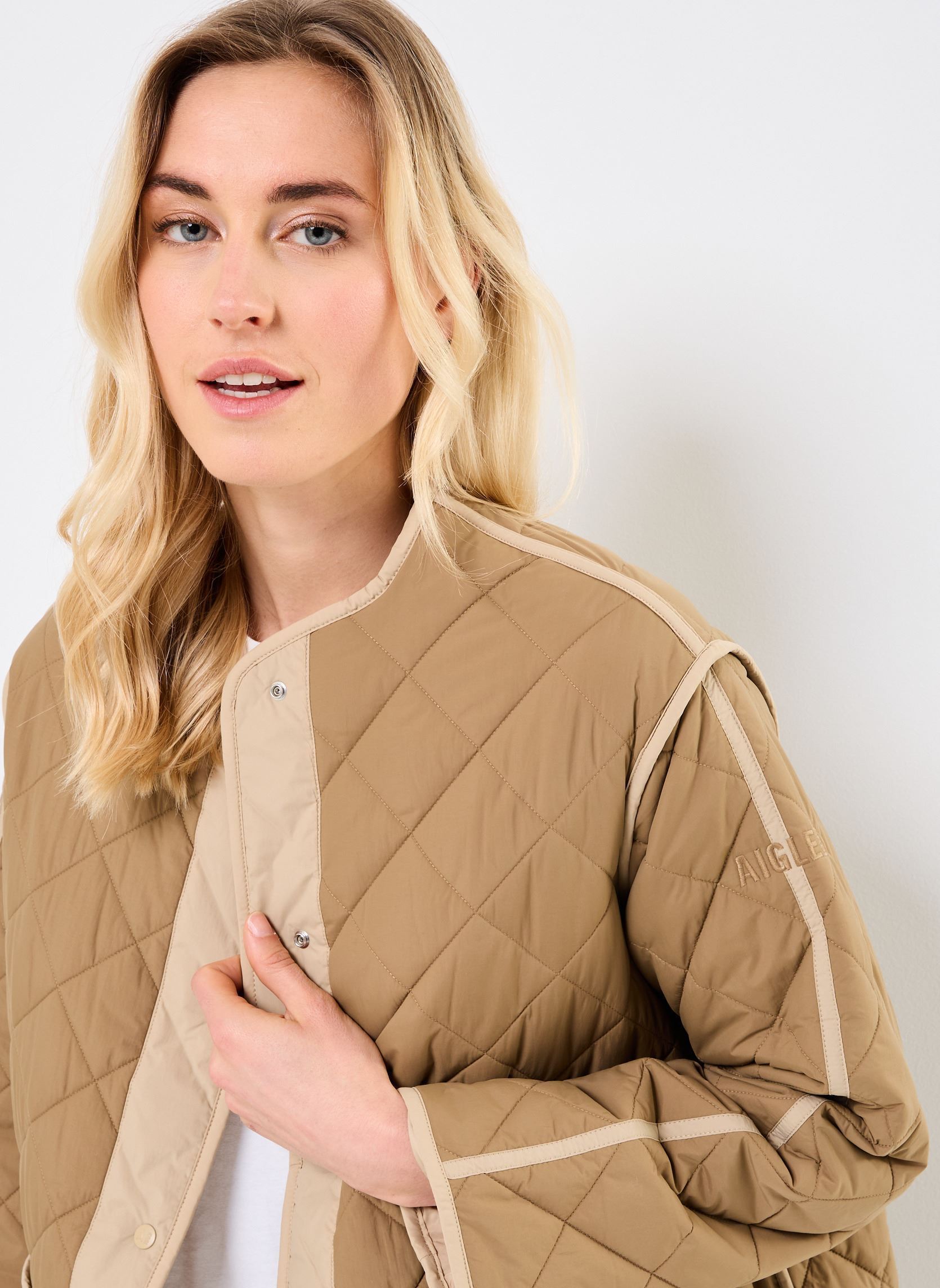 Vestes Veste matelassée déperlante femme marron Aigle Vestes Veste matelassée déperlante femme marron PEANUT