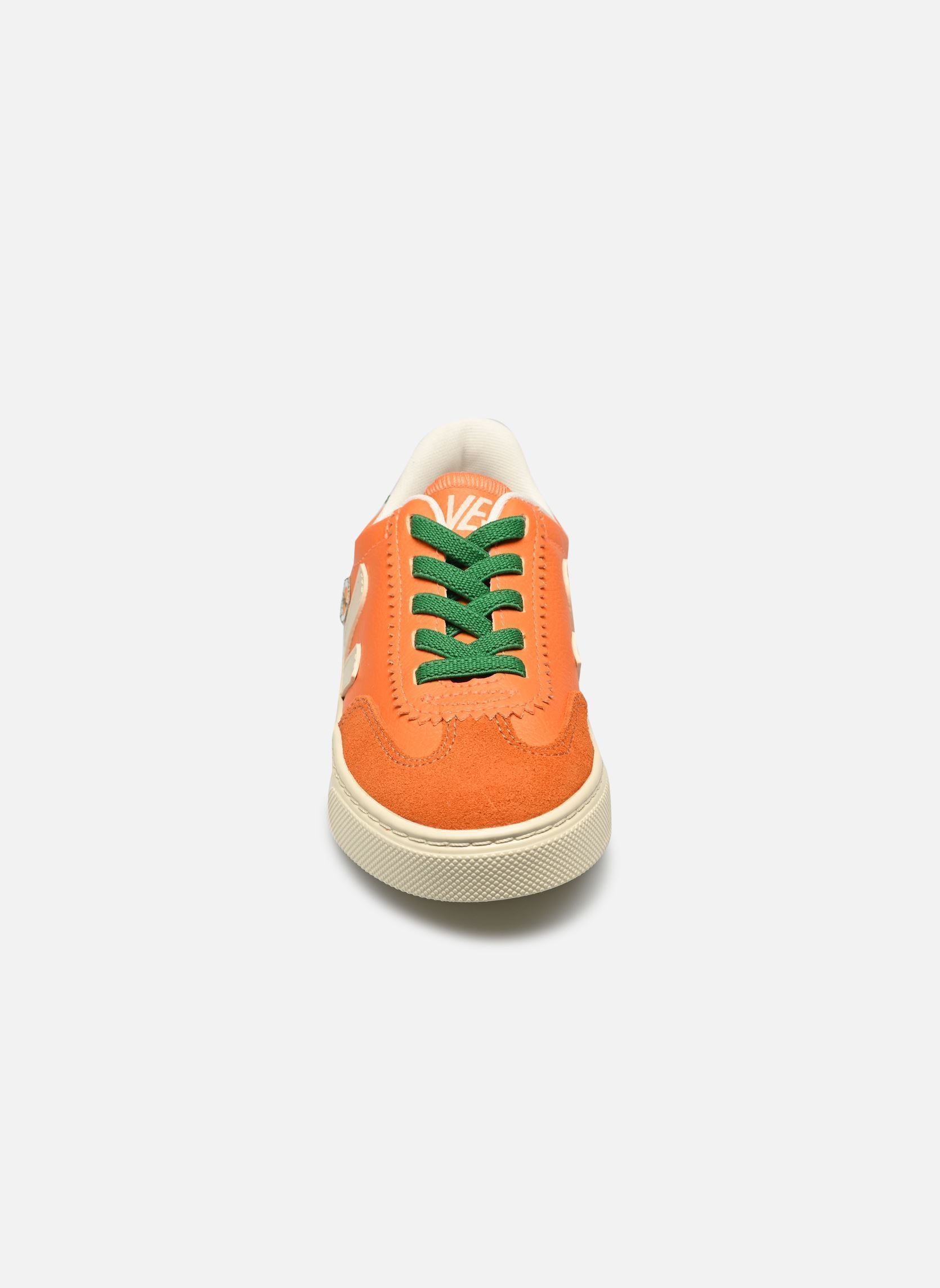 Baskets SMALL VOLLEY X THE SOCIAL FOOD - Lacets orange Veja Baskets SMALL VOLLEY X THE SOCIAL FOOD - Lacets orange FURY_CALCAIRE