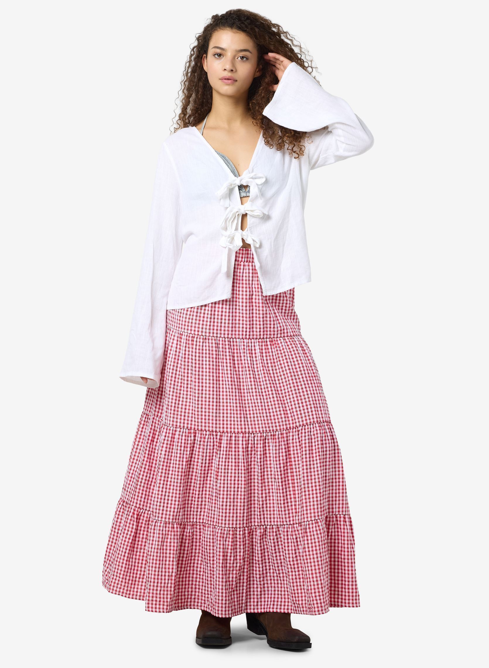 Blouses met lange mouwen NMLEILANI L/S V-NECK TIE BLOUSE WVN dames wit Noisy May Blouses met lange mouwen NMLEILANI L/S V-NECK TIE BLOUSE WVN dames wit Bright white
