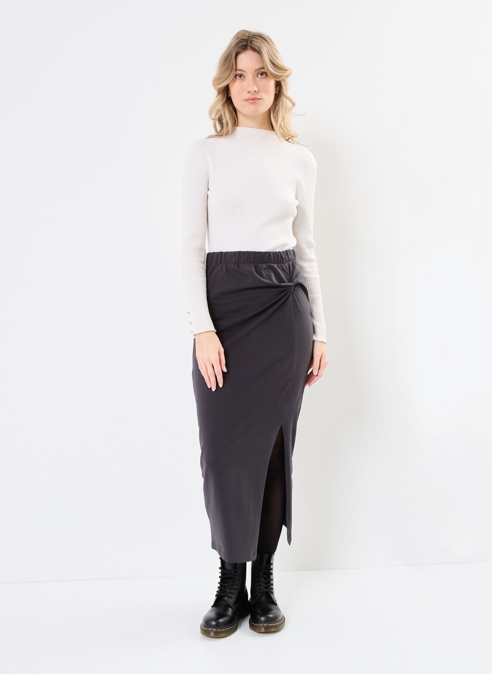 Jupes mi-longues NMCAMILLA HW KNOT SKIRT JRS NOOS femme noir Noisy May Jupes mi-longues NMCAMILLA HW KNOT SKIRT JRS NOOS femme noir Obsidian