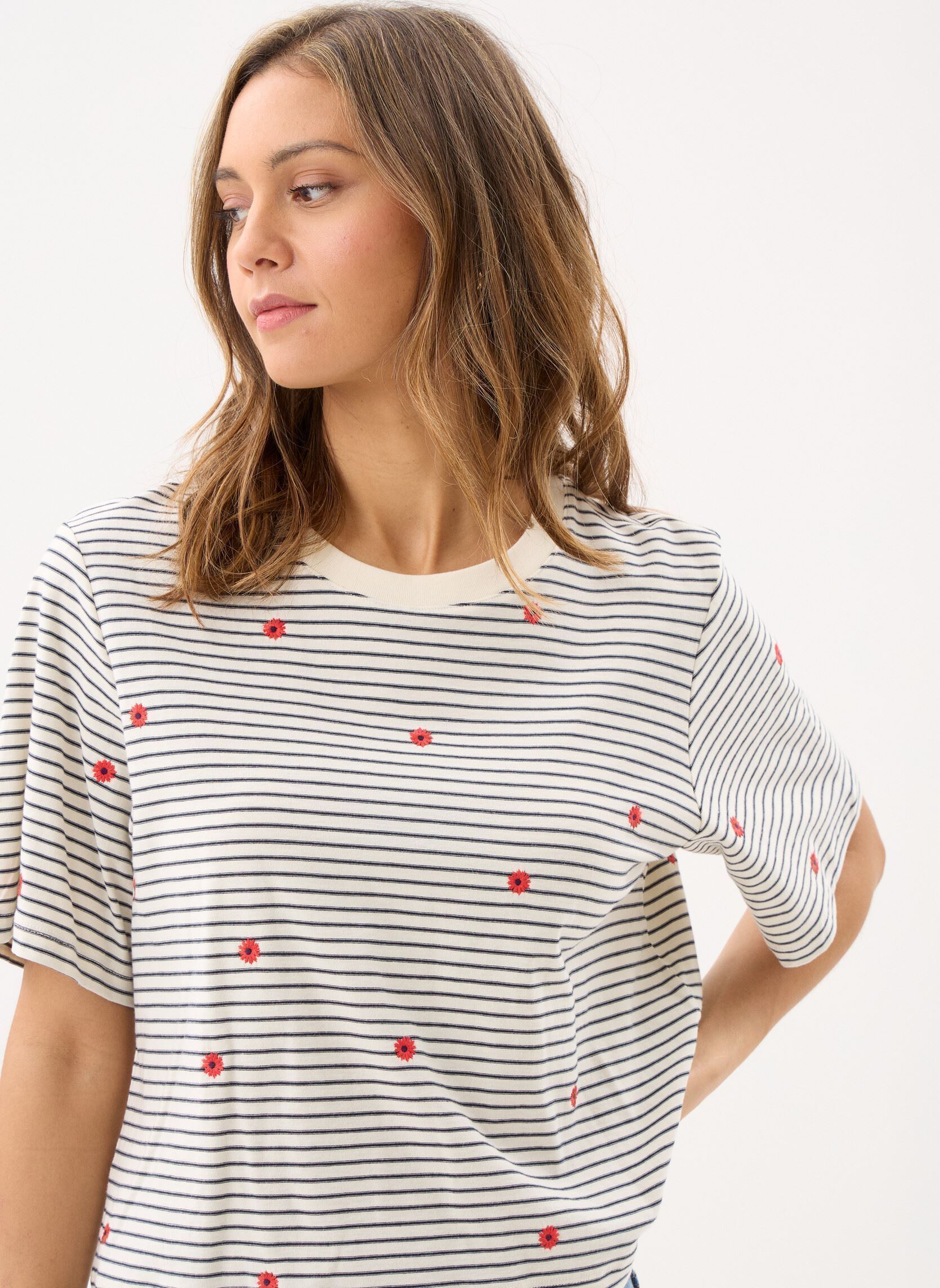 Tee-shirts manches courtes JOSEF femme bleu Des Petits Hauts Tee-shirts manches courtes JOSEF femme bleu Marine/Homard