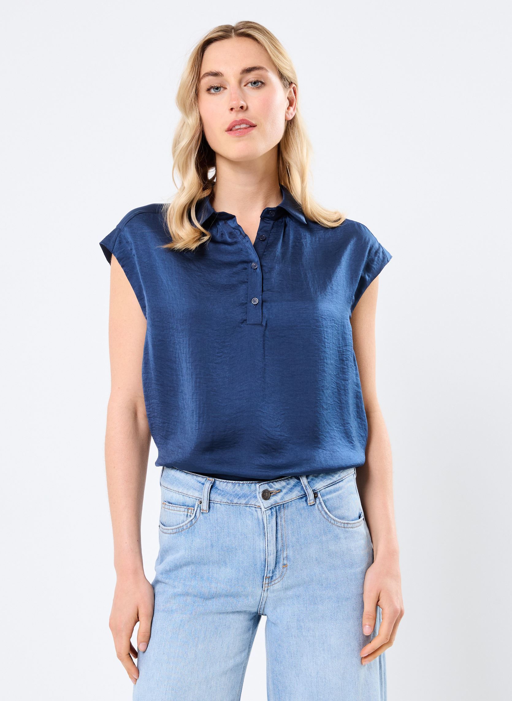 T-shirts ML25DP dames blauw Lili Sidonio T-shirts ML25DP dames blauw NAVY BLUE