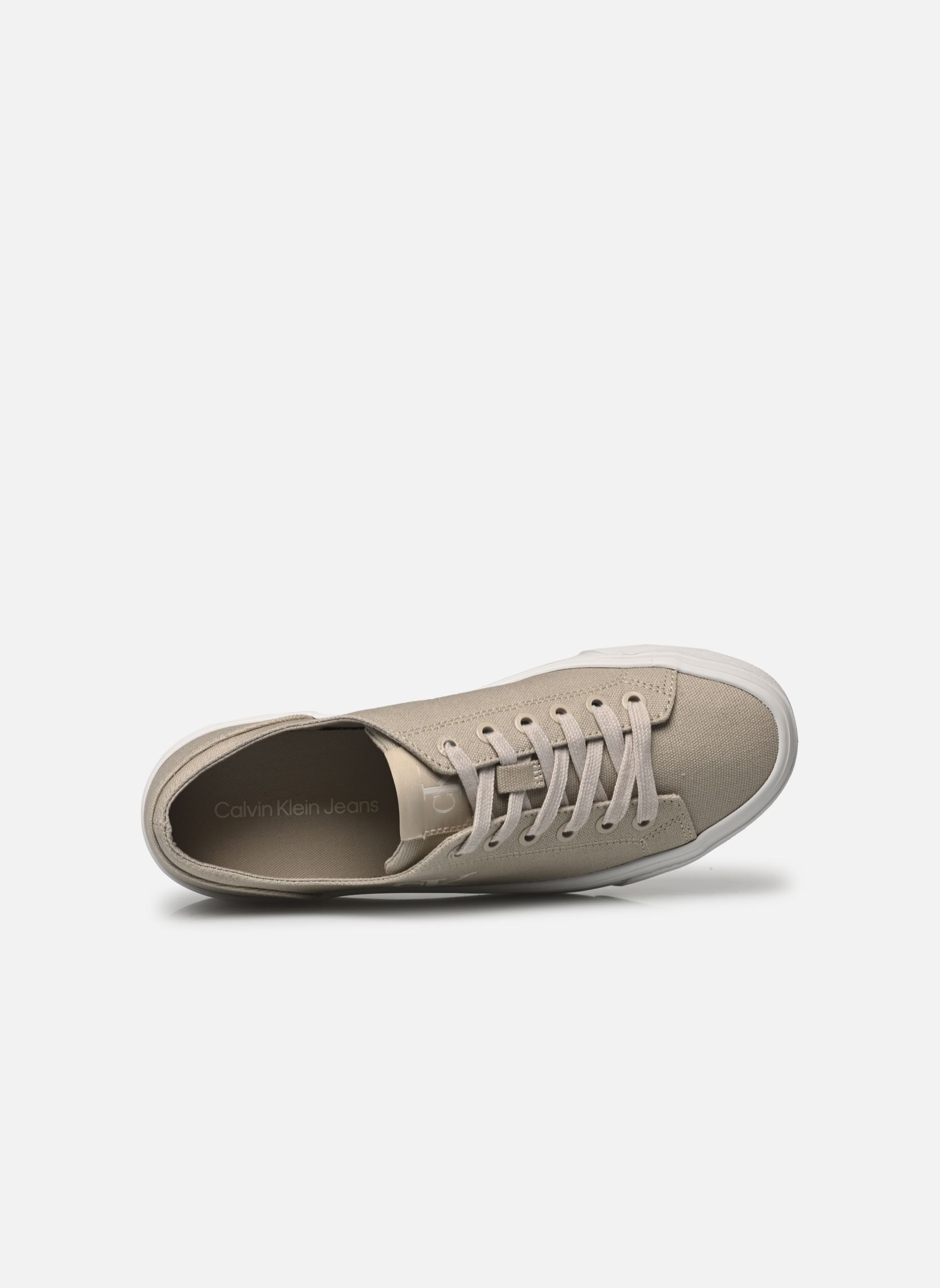 Baskets VULC FLATFORM LOW CV femme beige Calvin Klein Baskets VULC FLATFORM LOW CV femme beige EGGSHELL/CREAMY WHITE