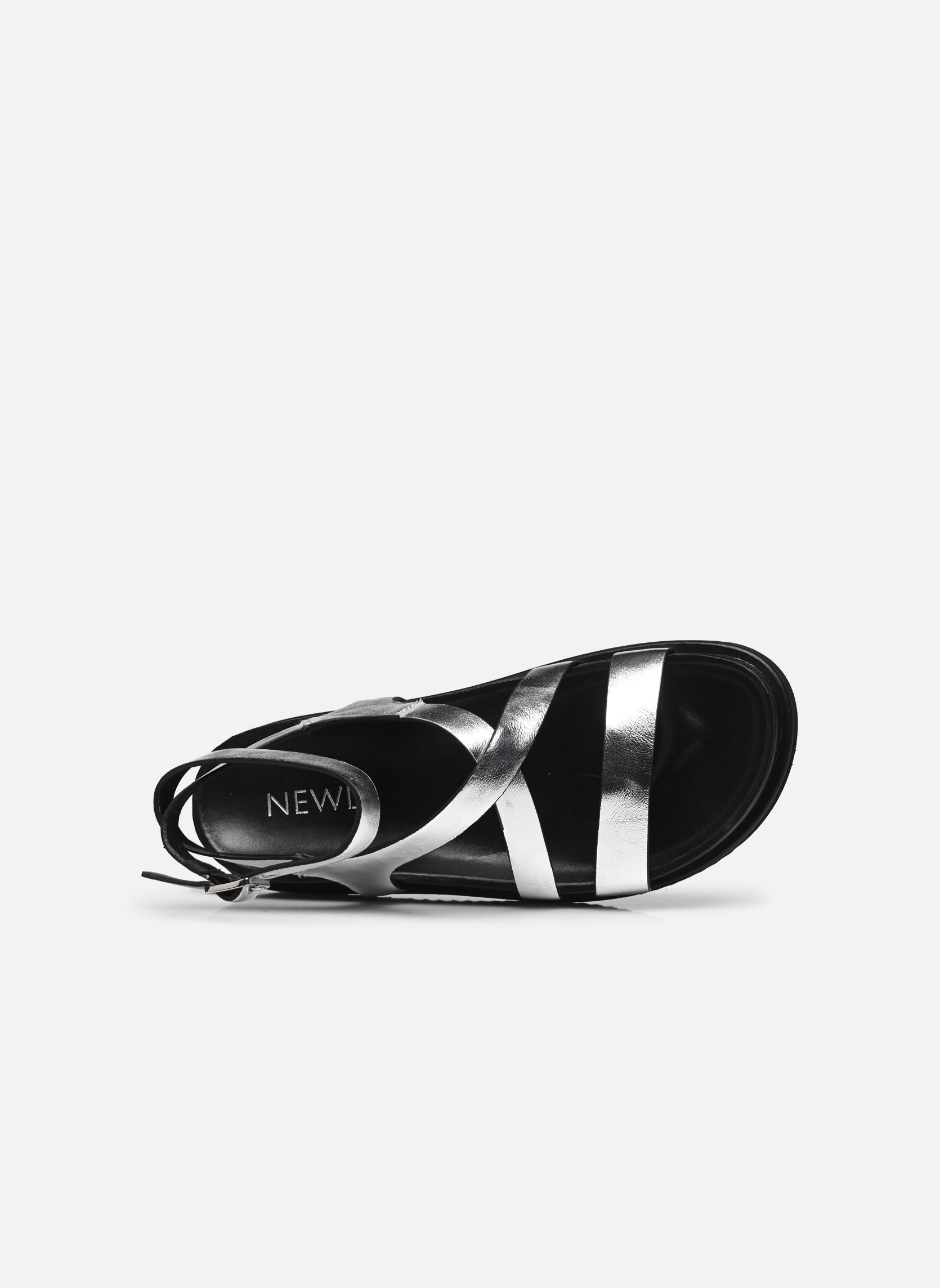 Platte sandalen 28402-44 dames zilver NEWD. Platte sandalen 28402-44 dames zilver SILVER