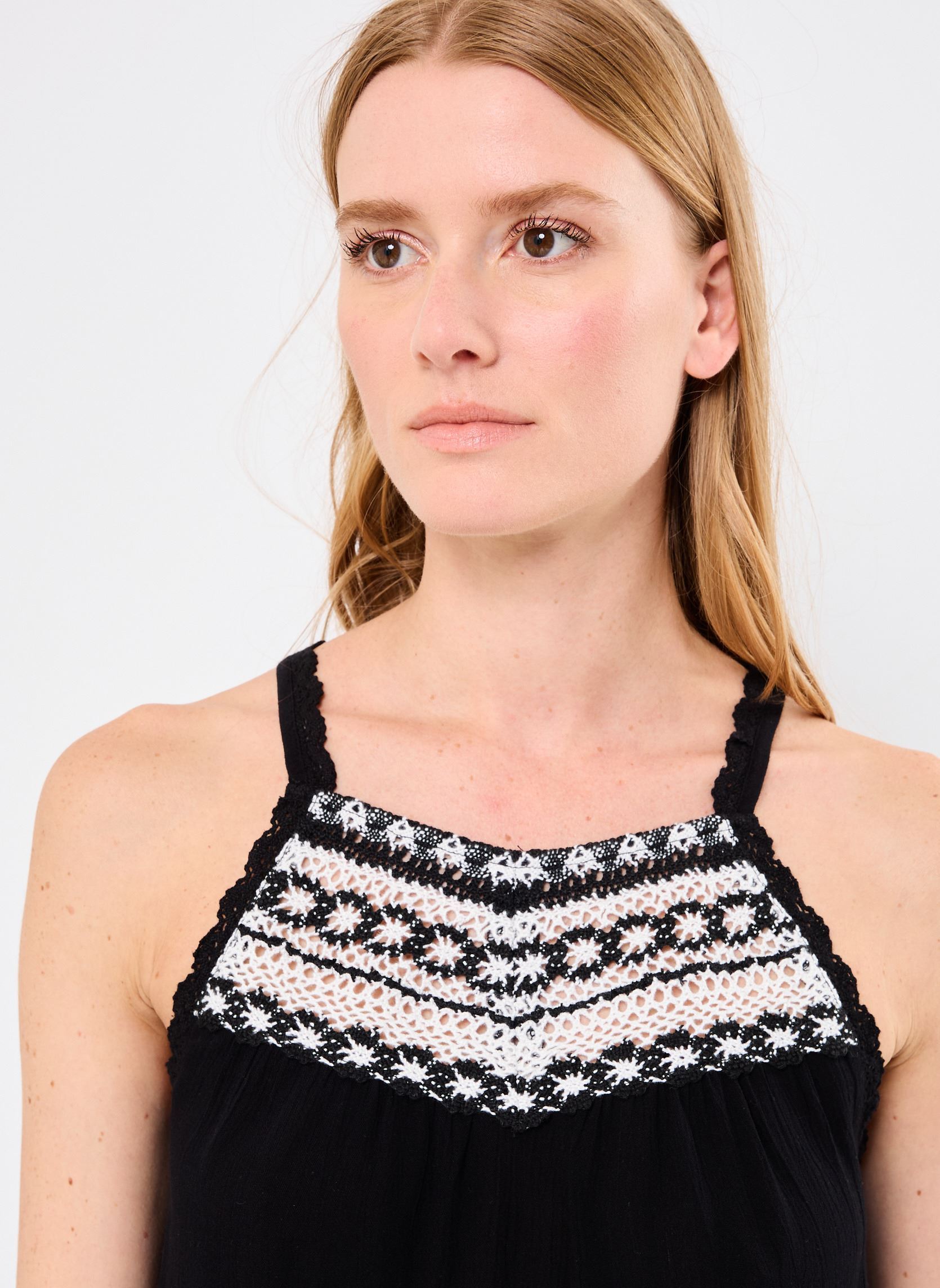 Tops COLETTE macramé femme noir MADE BY Tops COLETTE macramé femme noir JET BLACK