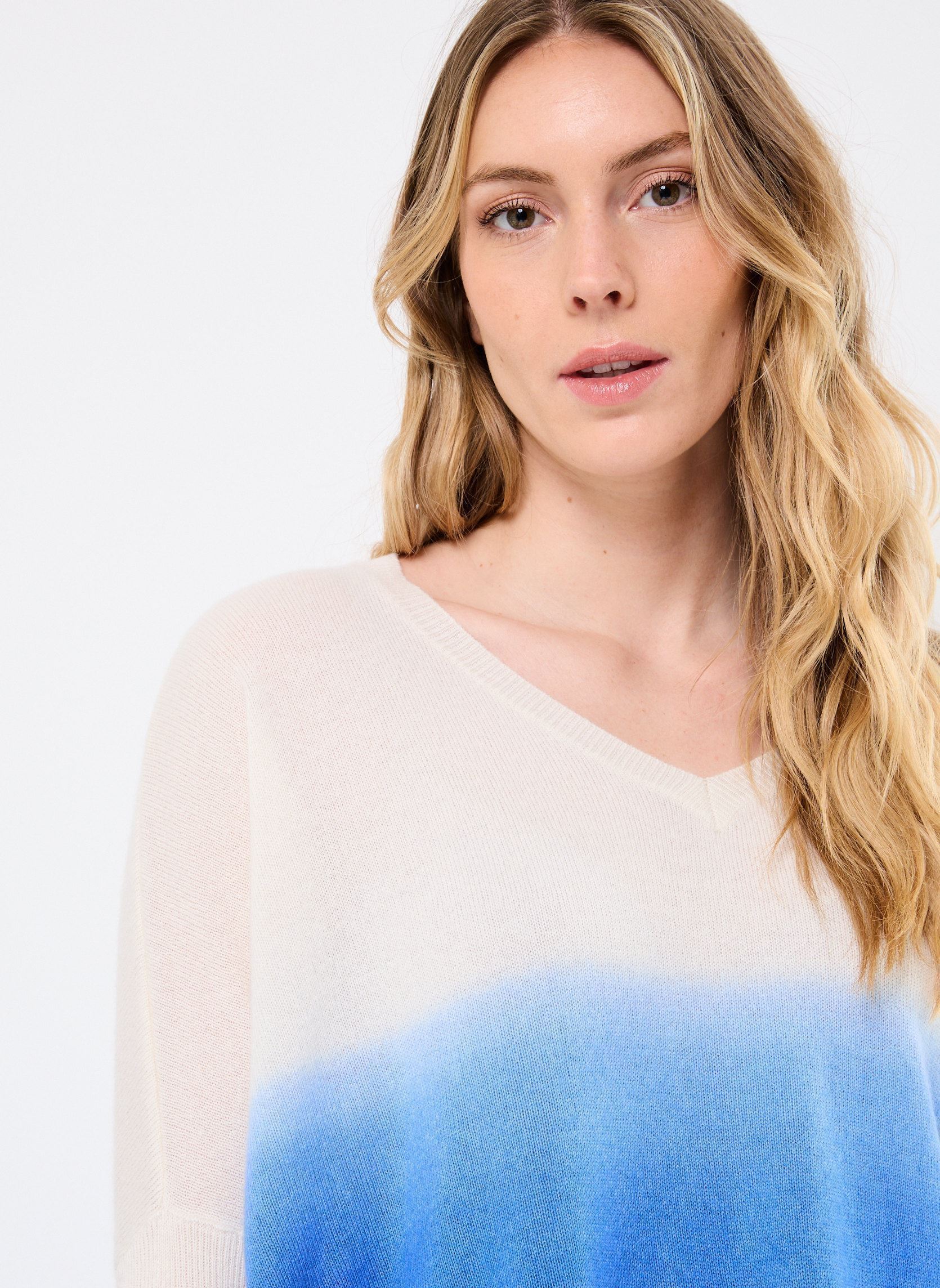 Pulls MILLIE femme bleu Absolut Cashmere Pulls MILLIE femme bleu DIP DYE HORIZON BLUE