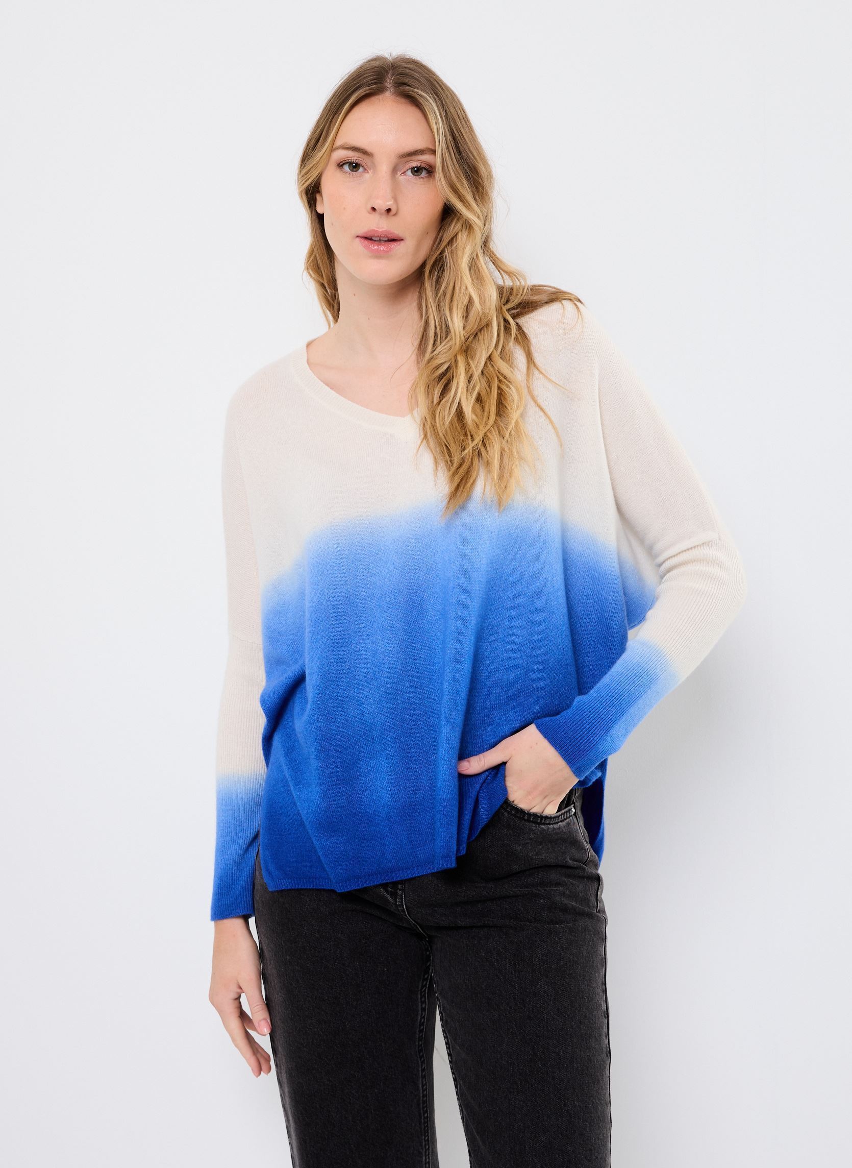 Pulls MILLIE femme bleu Absolut Cashmere Pulls MILLIE femme bleu DIP DYE HORIZON BLUE