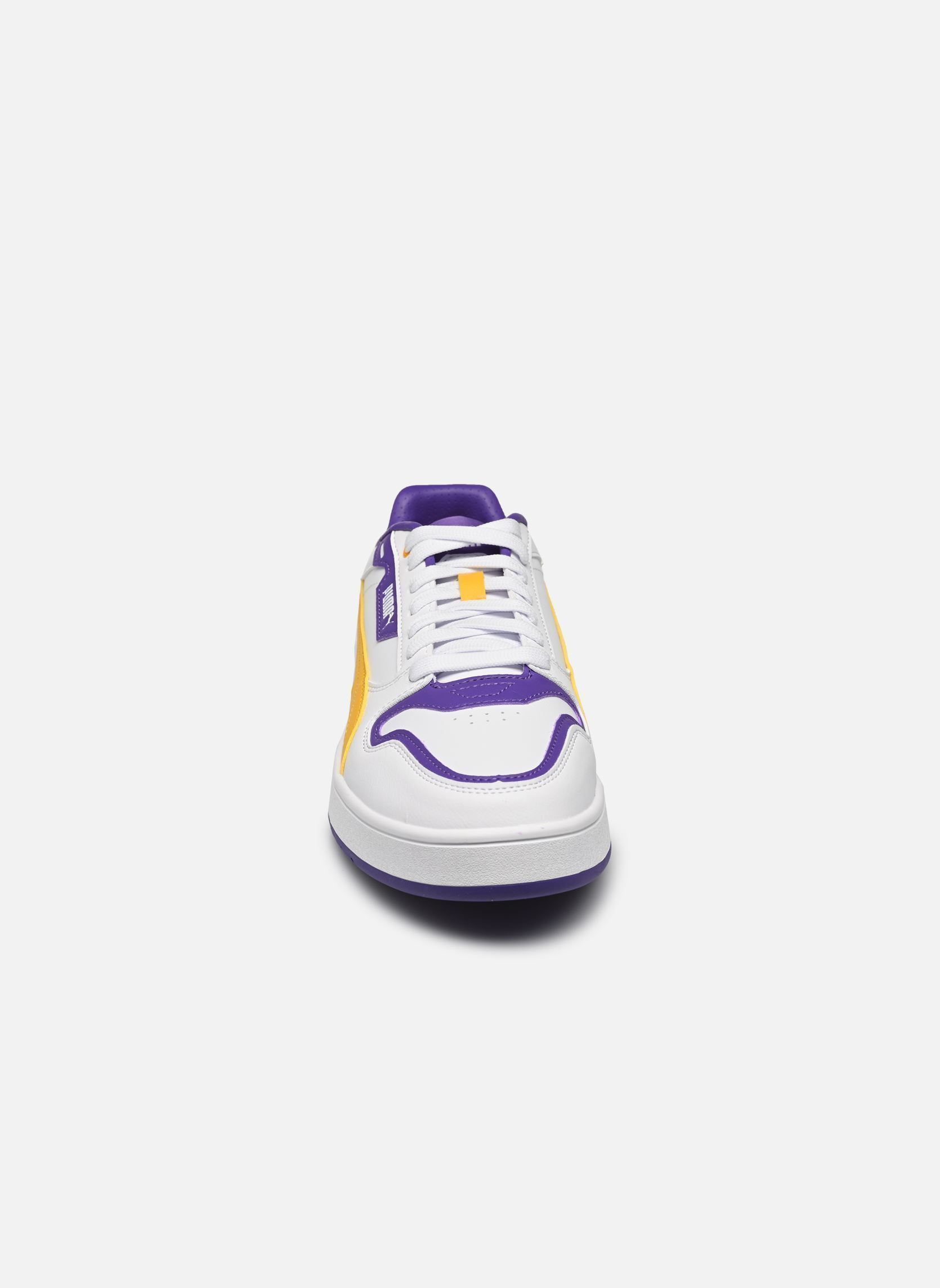 Sneakers Court Classic Street heren wit Puma Sneakers Court Classic Street heren wit PUMA WHITE-YELLOW SIZZLE-TEAM