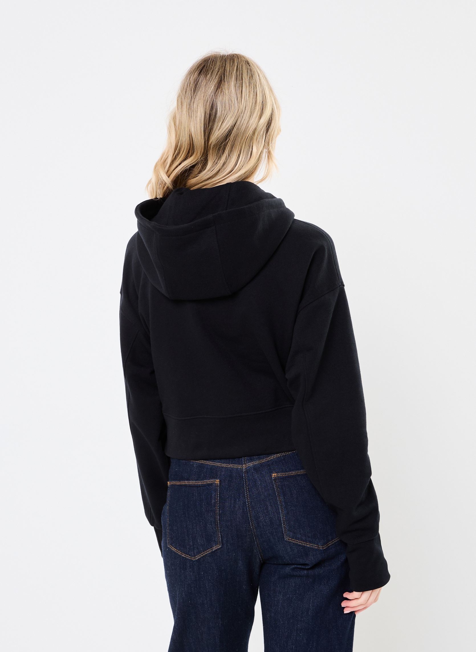 Sweatshirts E25 ARLETTE SWEAT CAPUCHE femme noir Gertrude Sweatshirts E25 ARLETTE SWEAT CAPUCHE femme noir BLACK