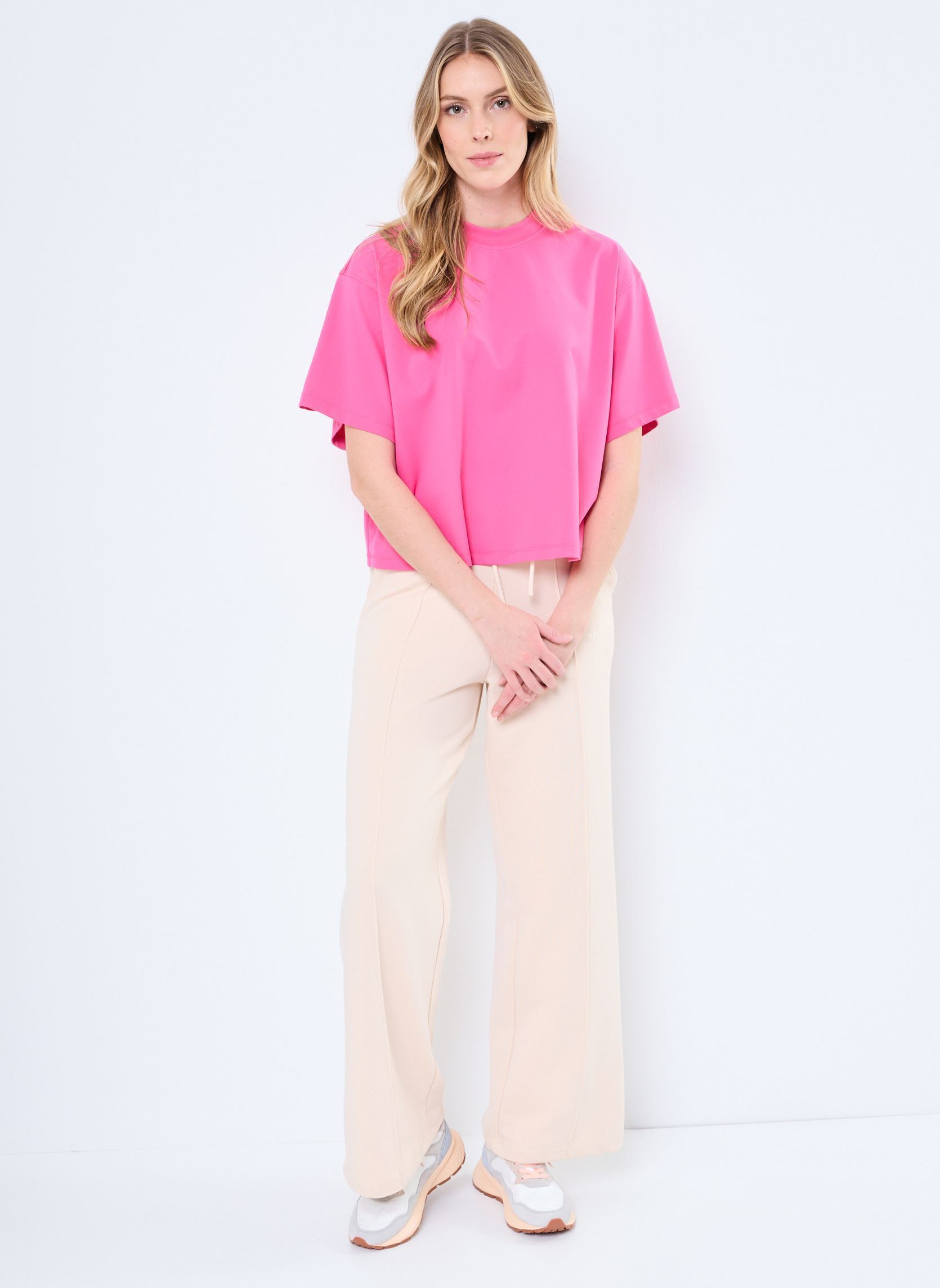 Kurzarm-T-Shirts E25 SUZON TEE-SHIRT damen rosa Gertrude Kurzarm-T-Shirts E25 SUZON TEE-SHIRT damen rosa PINKTO
