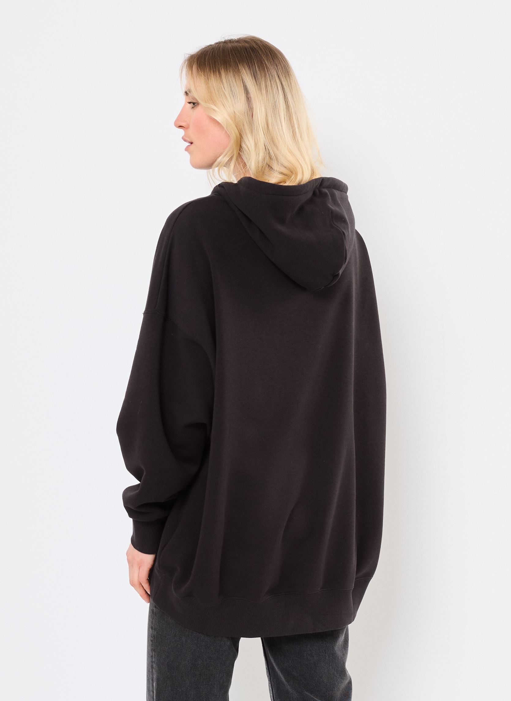 Sweater WARDROBE ESS Over-Oversized Hoodie TR dames zwart Puma Sweater WARDROBE ESS Over-Oversized Hoodie TR dames zwart PUMA BLACK