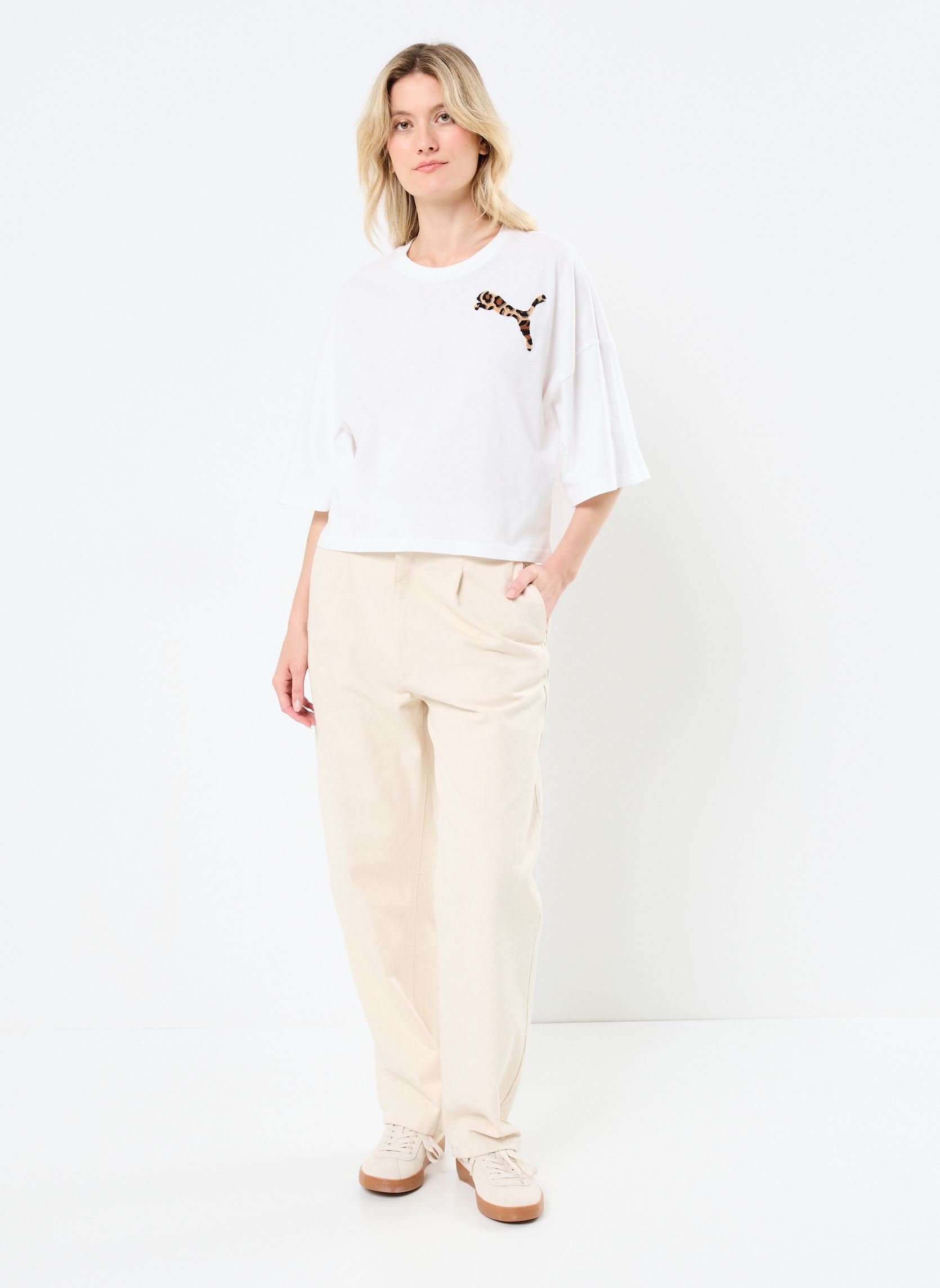 Tee-shirts manches courtes LEO LUXE Oversized Short Tee femme blanc Puma Tee-shirts manches courtes LEO LUXE Oversized Short Tee femme blanc PUMA WHITE