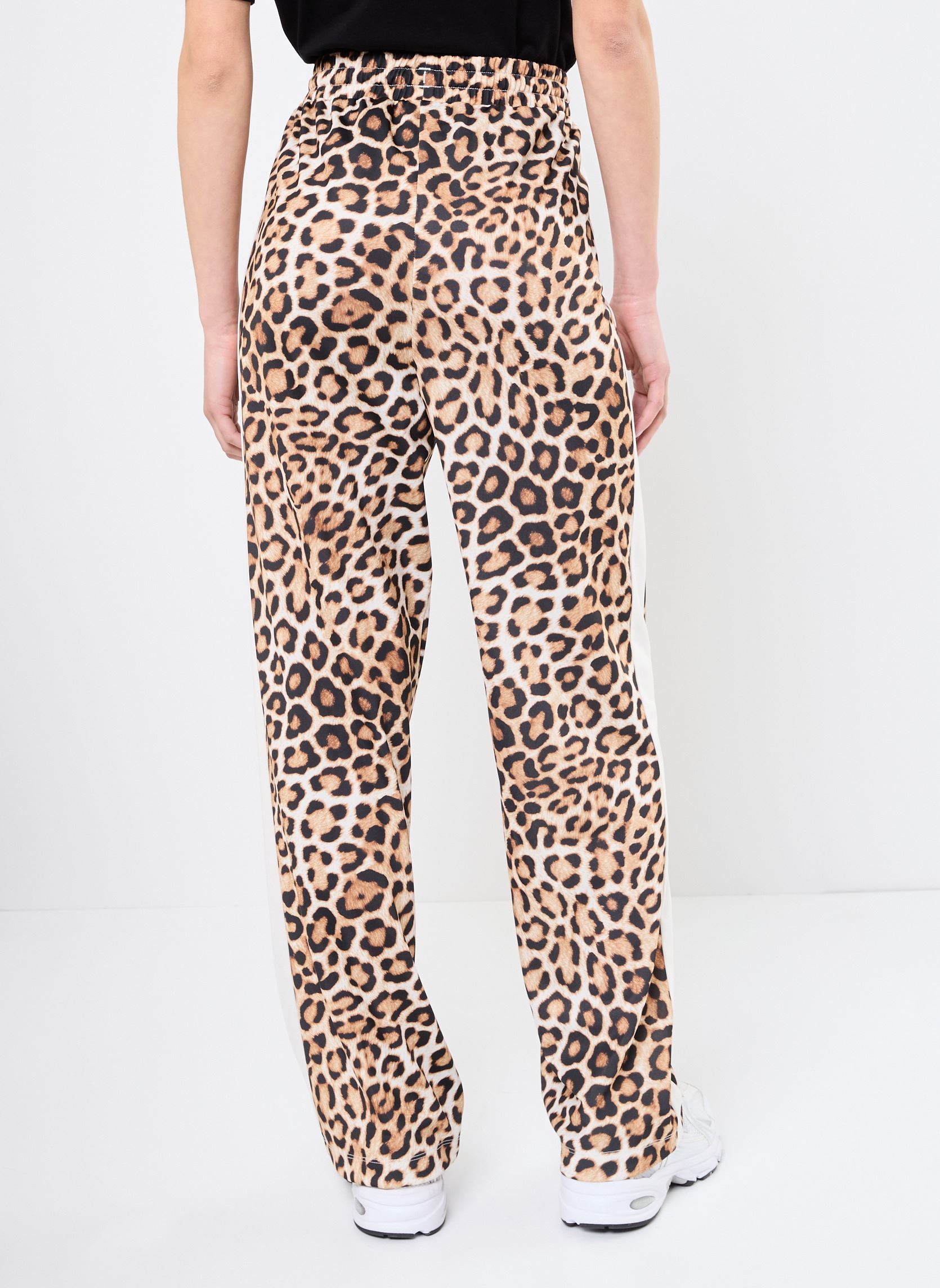 Jogginghosen T7 LEO LUXE AOP Straight Pants op damen beige Puma Jogginghosen T7 LEO LUXE AOP Straight Pants op damen beige ALPINE SNOW