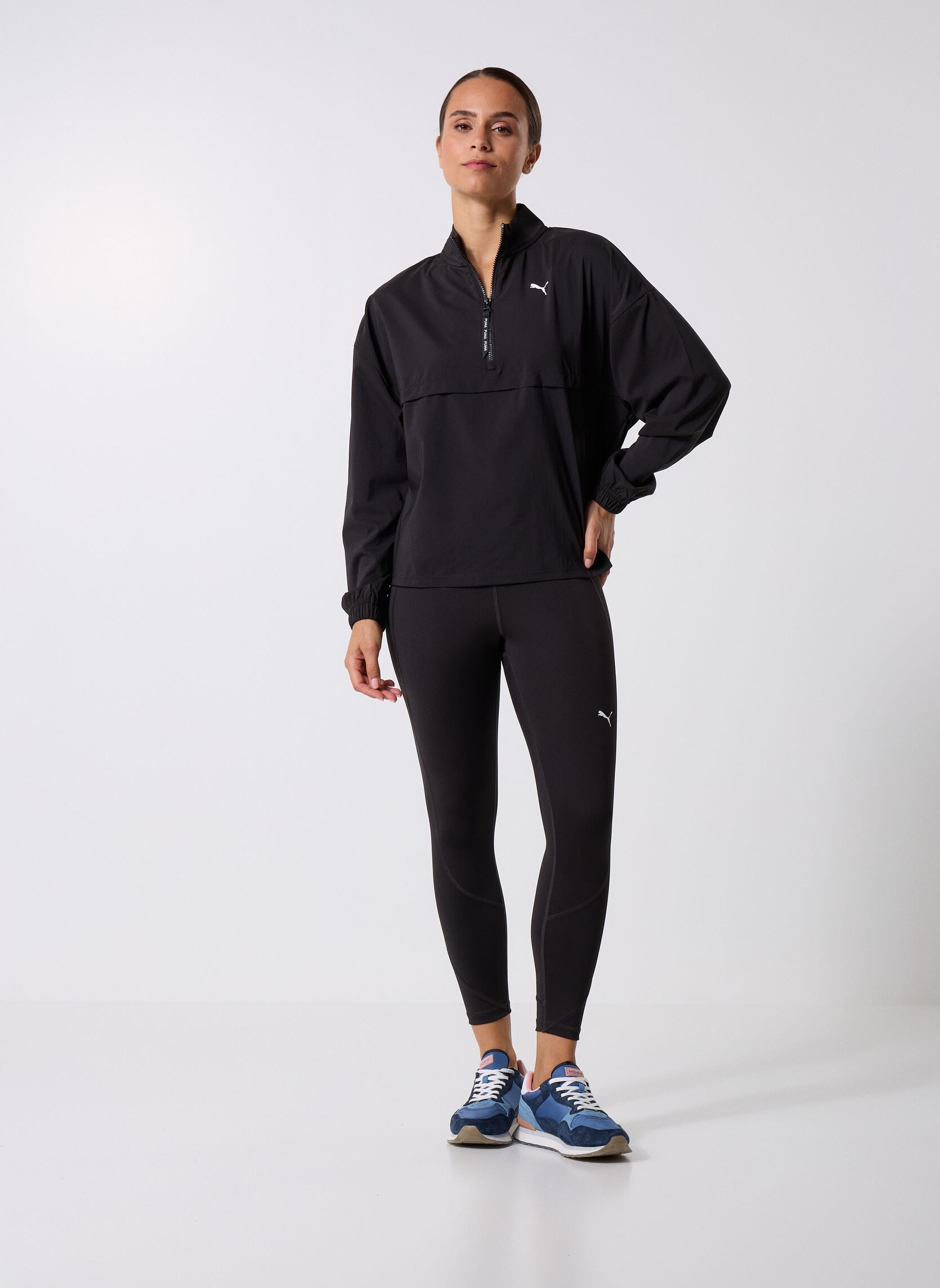 Vestes de survêtement W PUMA STRONG WOVEN JACKET femme noir Puma Vestes de survêtement W PUMA STRONG WOVEN JACKET femme noir Puma Black