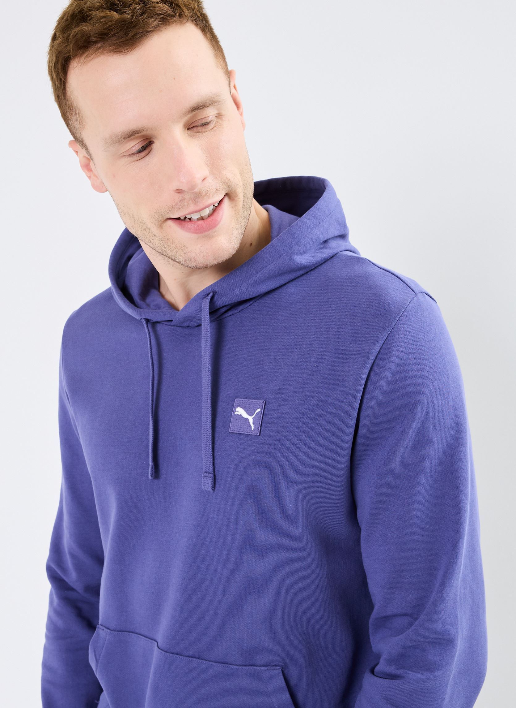 Sweats à capuche ESS ELEVATED Hoodie TR homme bleu Puma Sweats à capuche ESS ELEVATED Hoodie TR homme bleu Blue Crystal