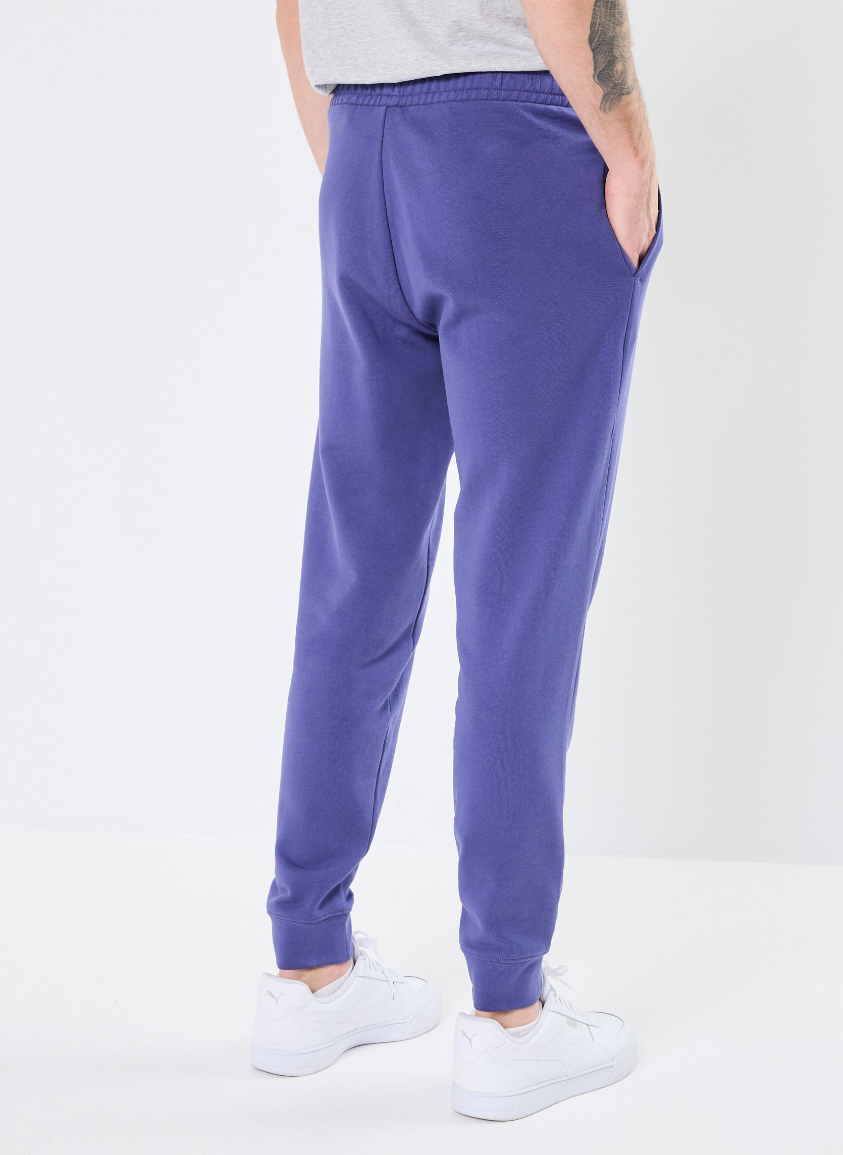 Joggingbroeken ESS ELEVATED Pants TR cl heren blauw Puma Joggingbroeken ESS ELEVATED Pants TR cl heren blauw Blue Crystal