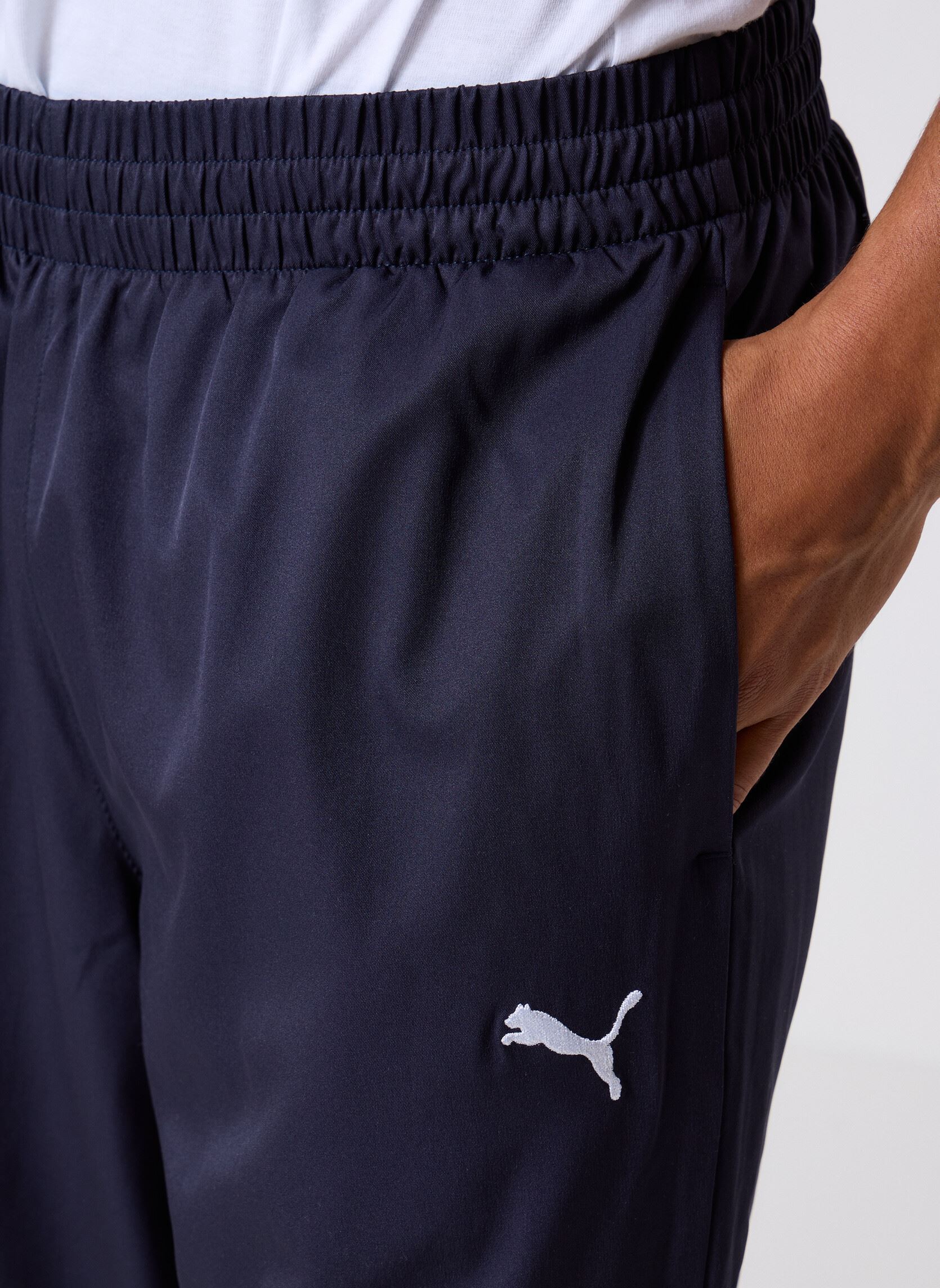 Jogginghosen ESS Woven Pants cl herren blau Puma Jogginghosen ESS Woven Pants cl herren blau New Navy
