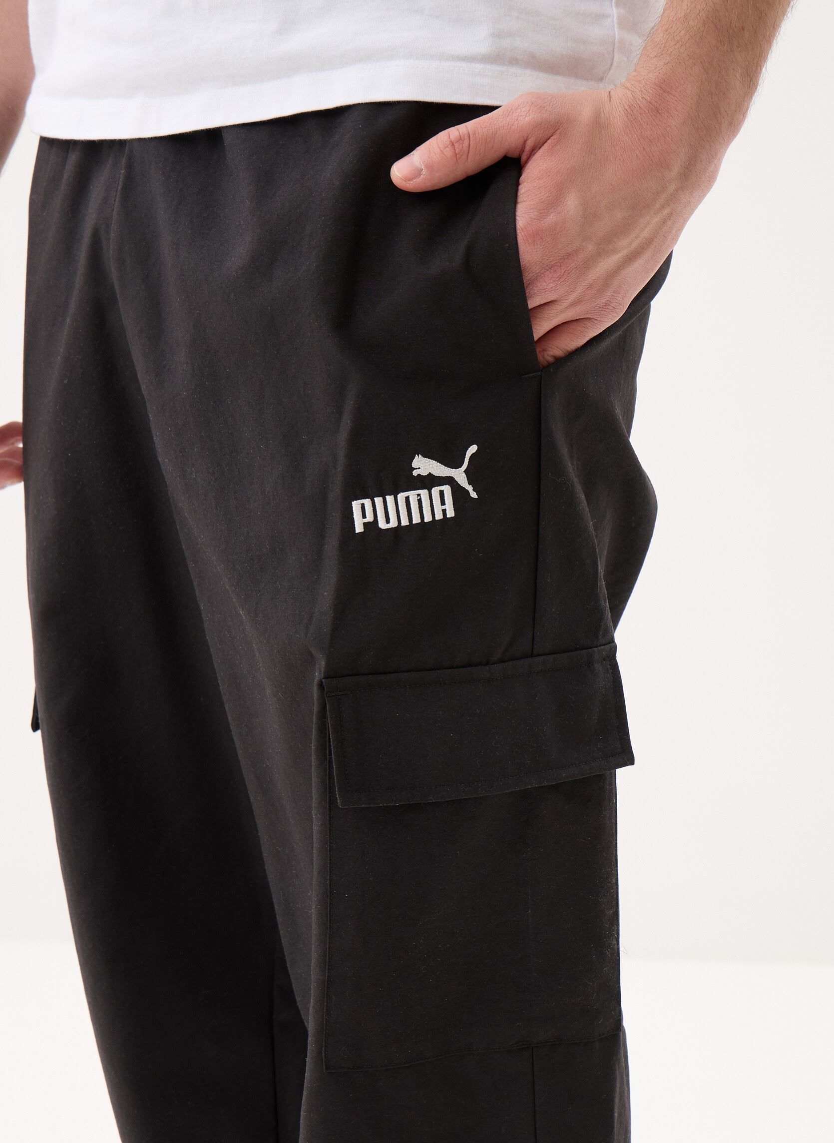 Pantalons chino ESS No. 1 Logo Woven Cargo Pants op homme noir Puma Pantalons chino ESS No. 1 Logo Woven Cargo Pants op homme noir Puma Black