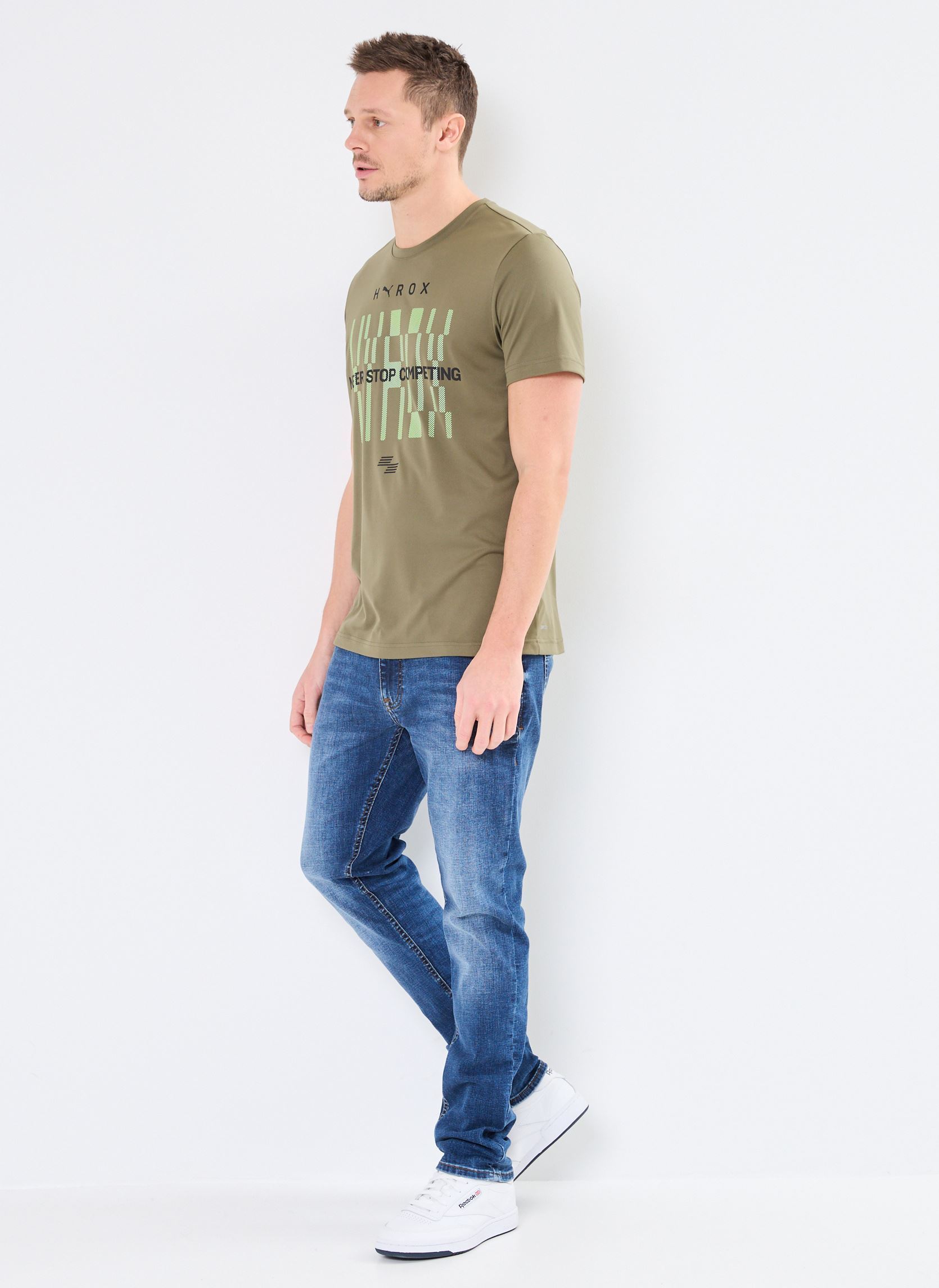 Tee-shirts manches courtes M PUMA x HYROX TAD TEE homme vert Puma Tee-shirts manches courtes M PUMA x HYROX TAD TEE homme vert LODEN GREEN
