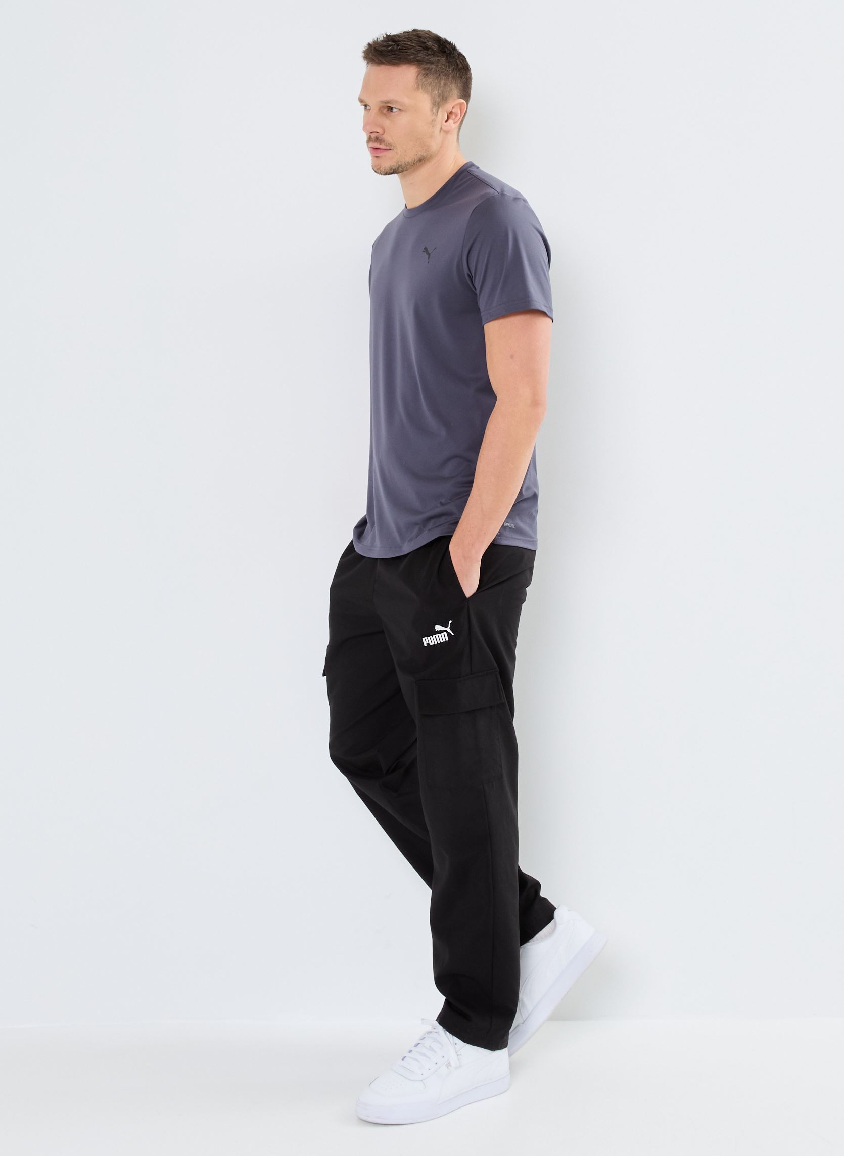 Tee-shirts manches courtes M TAD ESSENTIALS SOLID CAT TEE (LC small homme gris Puma Tee-shirts manches courtes M TAD ESSENTIALS SOLID CAT TEE (LC small homme gris Galactic Gray