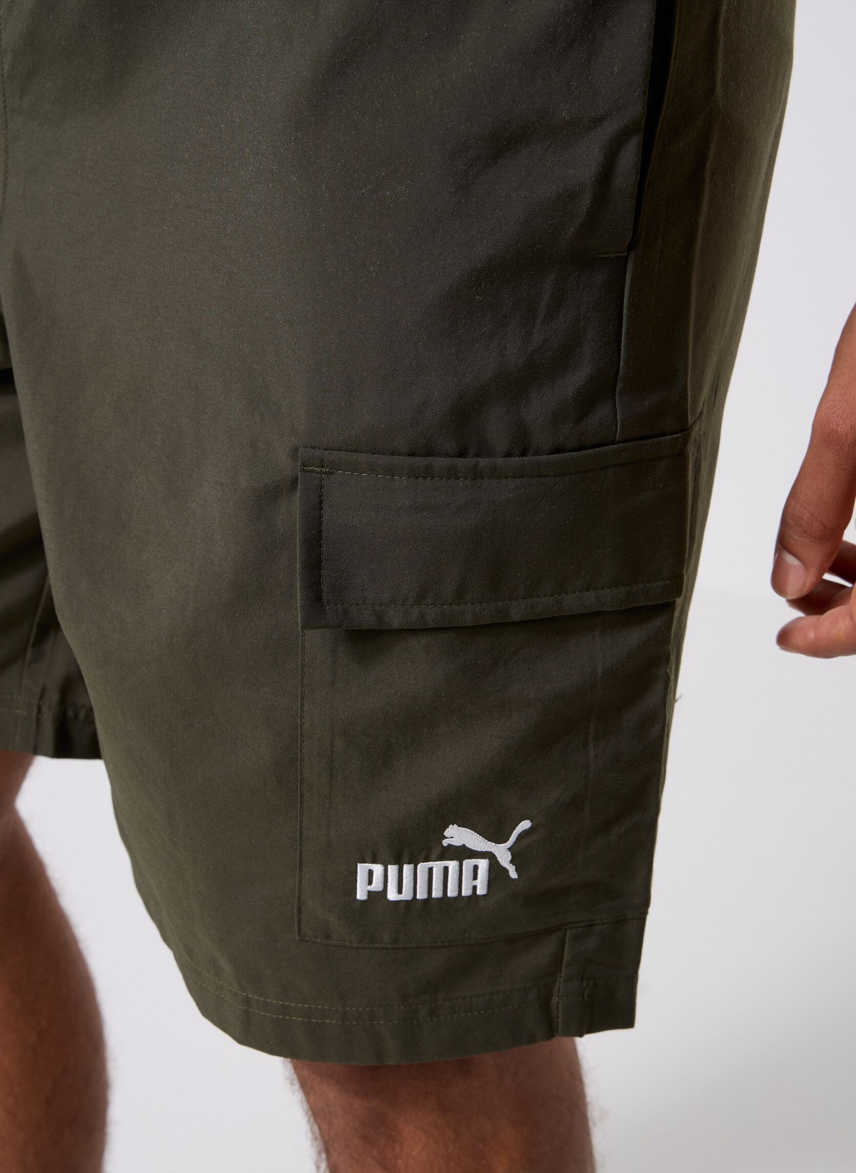 Shorts de sport ESS No. 1 Logo Woven Cargo Shorts 9 homme bleu Puma Shorts de sport ESS No. 1 Logo Woven Cargo Shorts 9 homme bleu DARK OLIVE