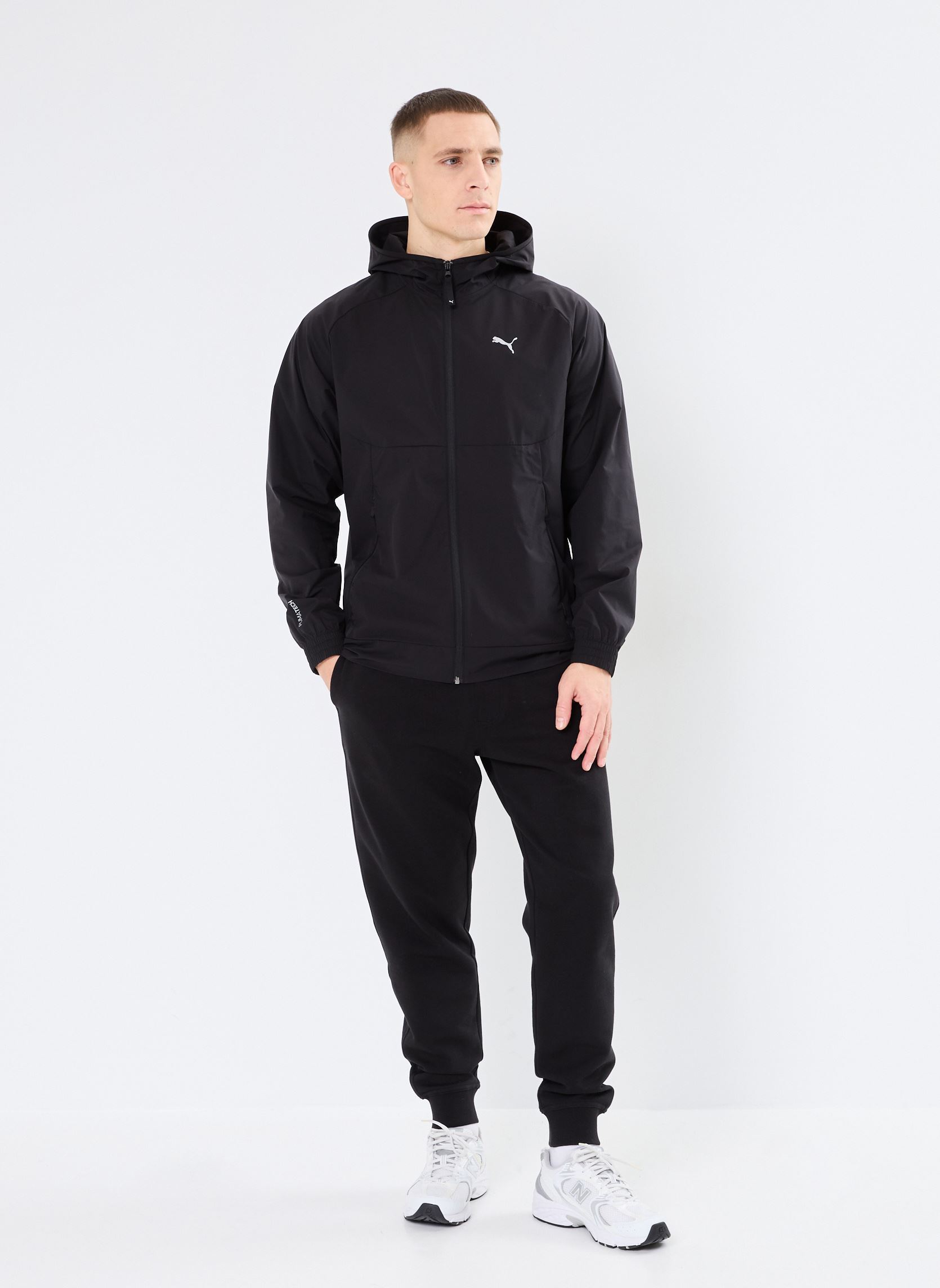 Vestes de survêtement PUMATECH Relaxed Track Jacket WV homme noir Puma Vestes de survêtement PUMATECH Relaxed Track Jacket WV homme noir Puma Black