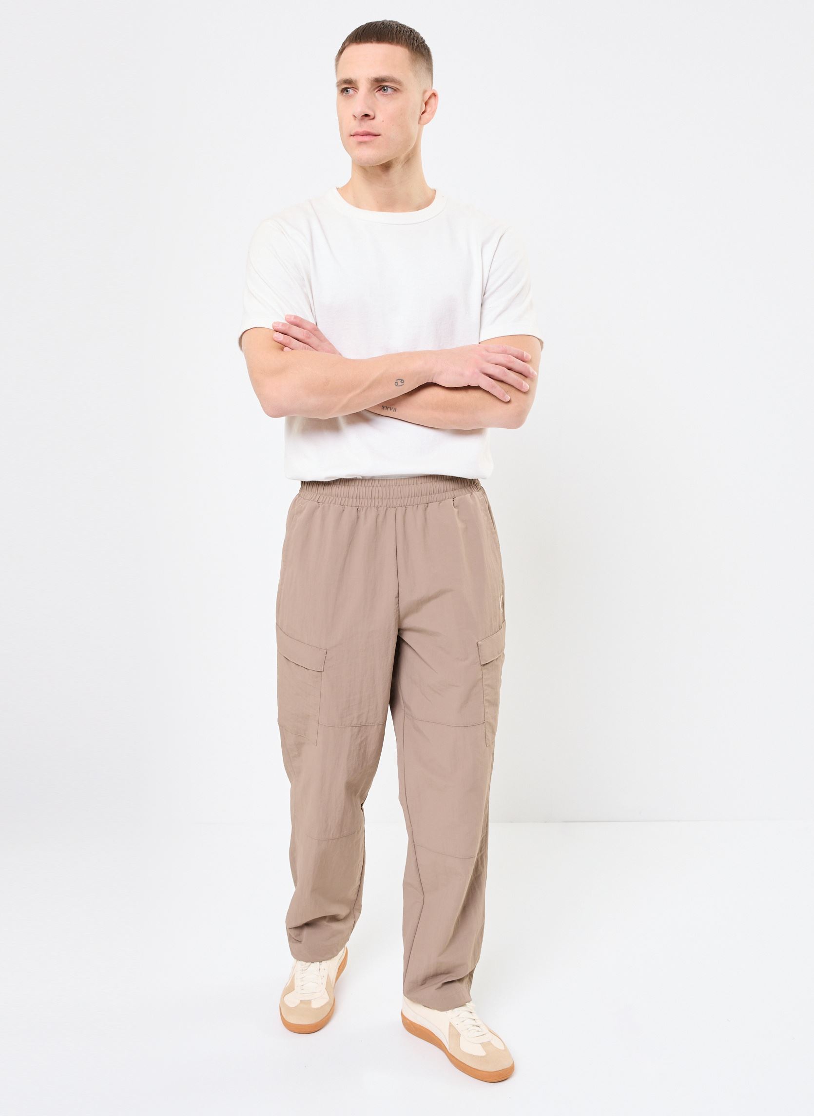 Tute WARDROBE ESS Relaxed Cargo Pants WV op uomo marrone Puma Tute WARDROBE ESS Relaxed Cargo Pants WV op uomo marrone Totally Taupe