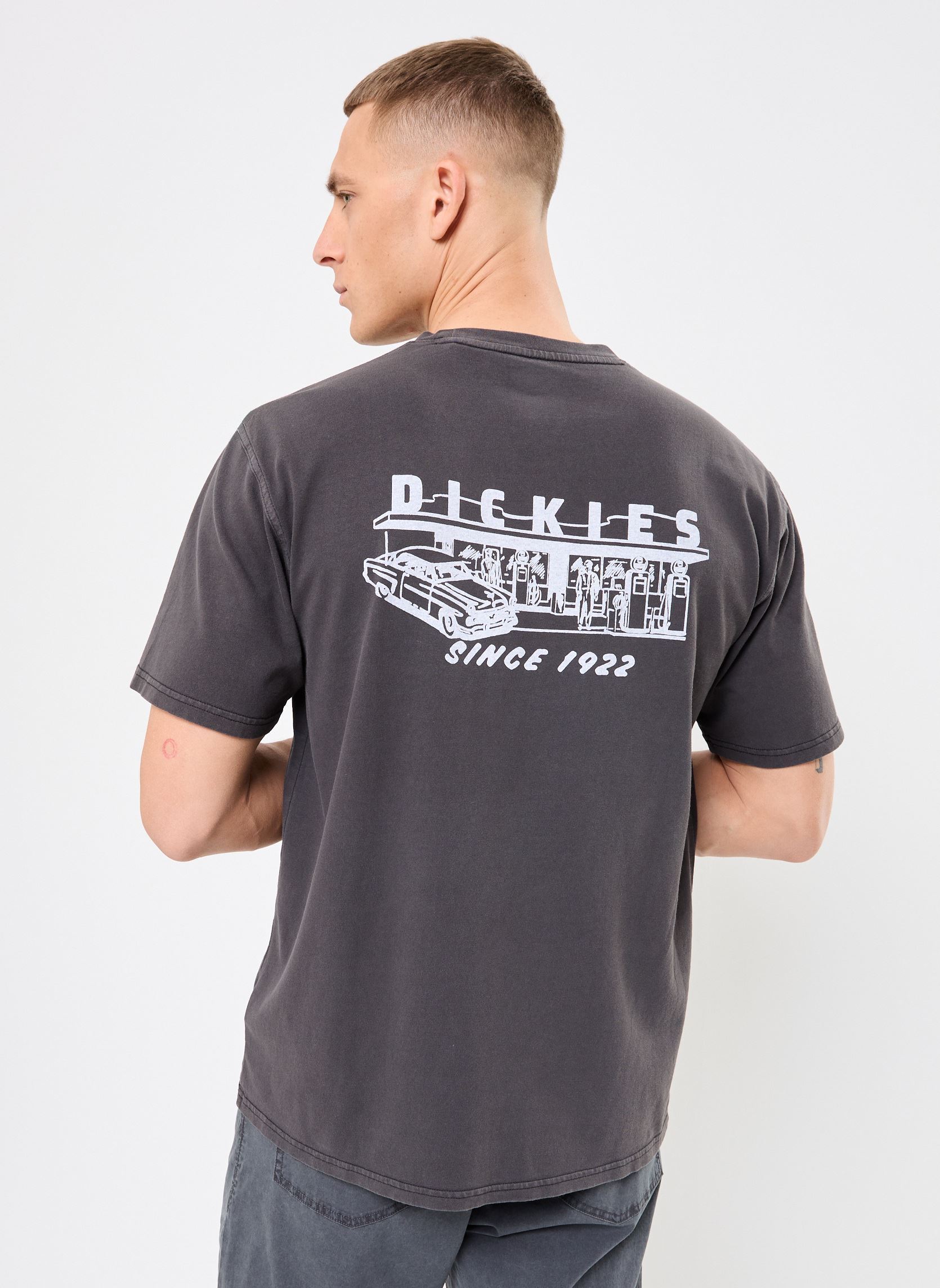 Tee-shirts manches courtes SERVICE STATION SS TEE homme noir Dickies Tee-shirts manches courtes SERVICE STATION SS TEE homme noir BLACK