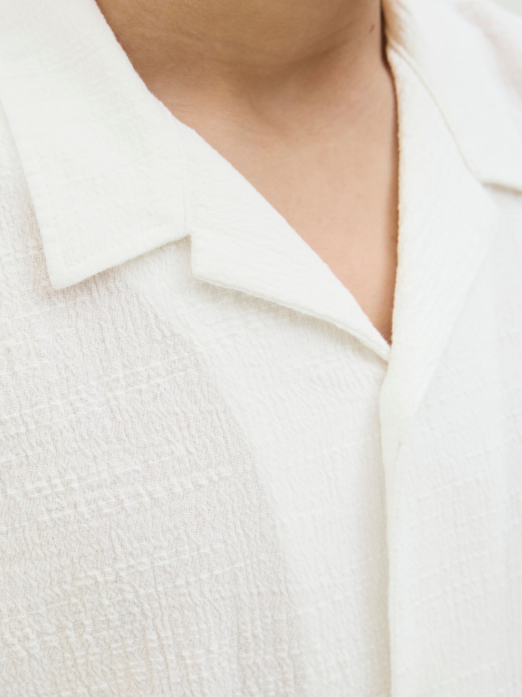 Chemises manches courtes Jorluke Crinkle Shirt Ss Jnr 12274285 garçon blanc Jack & Jones Chemises manches courtes Jorluke Crinkle Shirt Ss Jnr 12274285 garçon blanc CLOUD DANCER