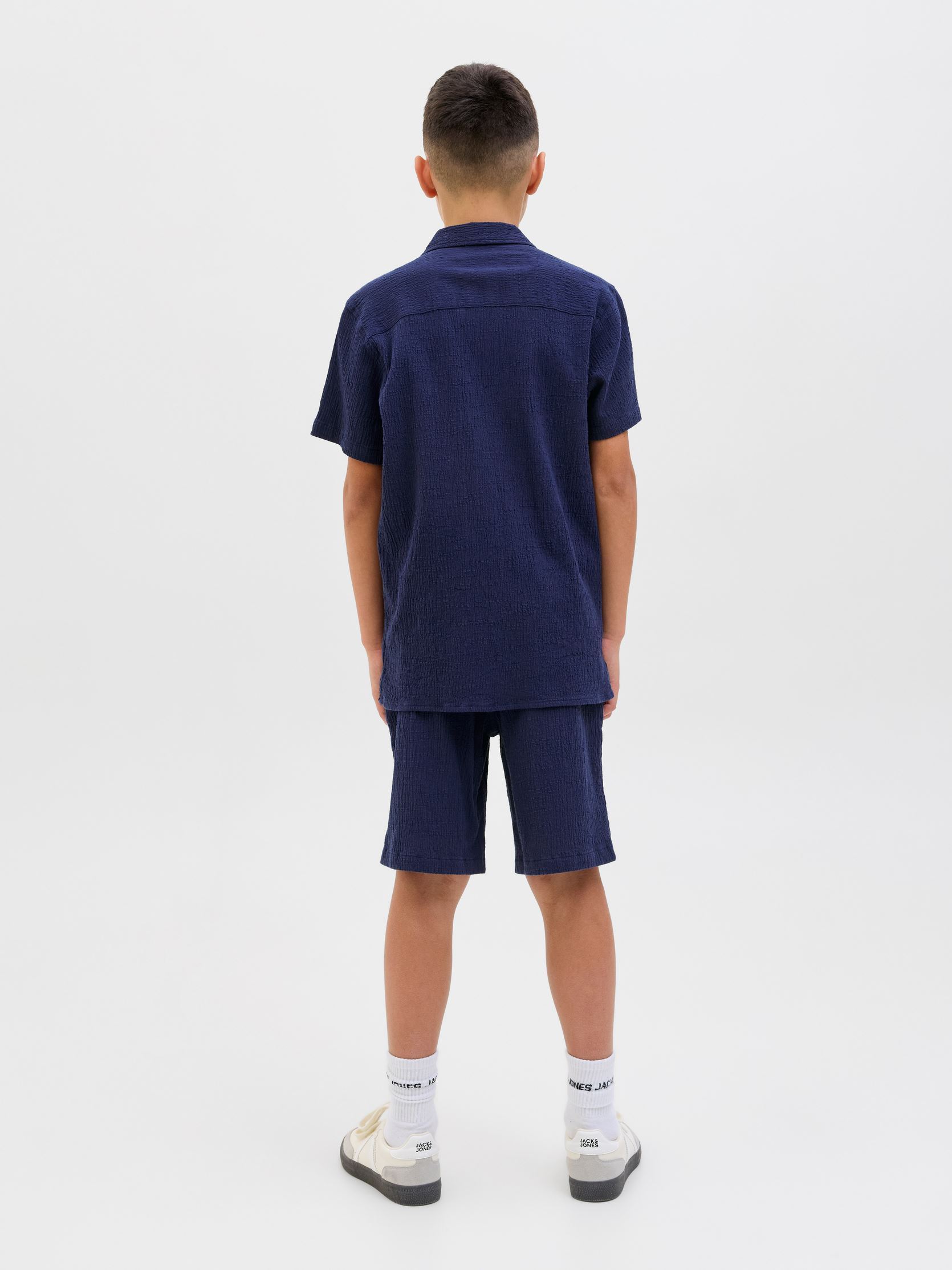Chemises manches courtes Jorluke Crinkle Shirt Ss Jnr 12274285 garçon bleu Jack & Jones Chemises manches courtes Jorluke Crinkle Shirt Ss Jnr 12274285 garçon bleu OCEAN CAVERN