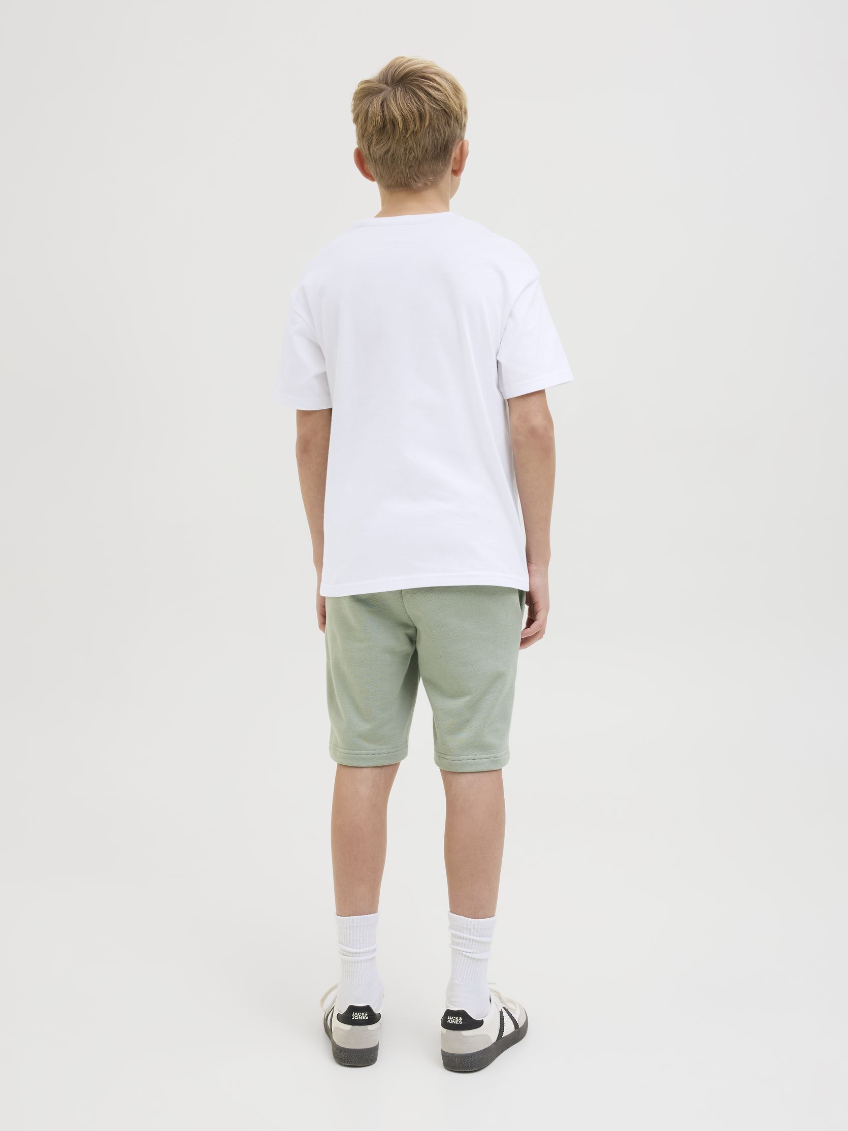 Tee-shirts manches courtes Jjdetroit Tee Ss Crew Neck Jnr 12269816 garçon blanc Jack & Jones Tee-shirts manches courtes Jjdetroit Tee Ss Crew Neck Jnr 12269816 garçon blanc WHITE
