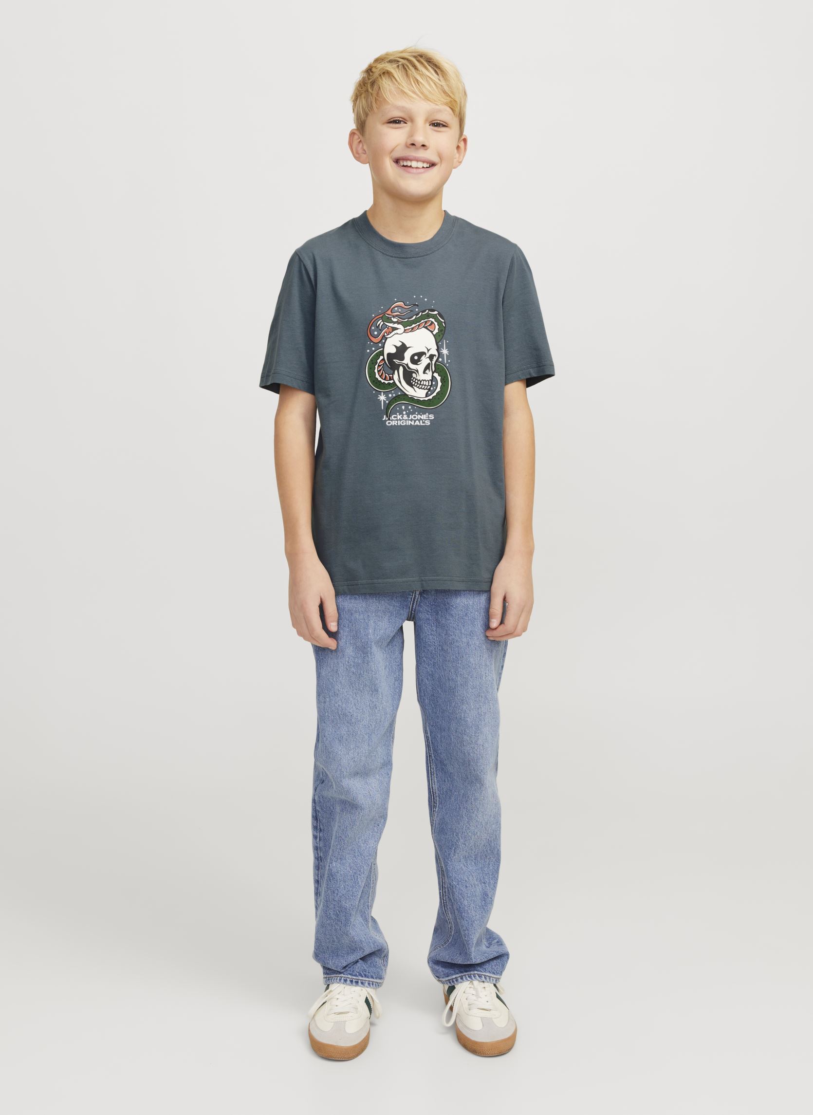 Tee-shirts manches courtes Joranatomy Skull Tee Ss Crew Neck Sn Jnr garçon gris Jack & Jones Tee-shirts manches courtes Joranatomy Skull Tee Ss Crew Neck Sn Jnr garçon gris STORMY WEATHER