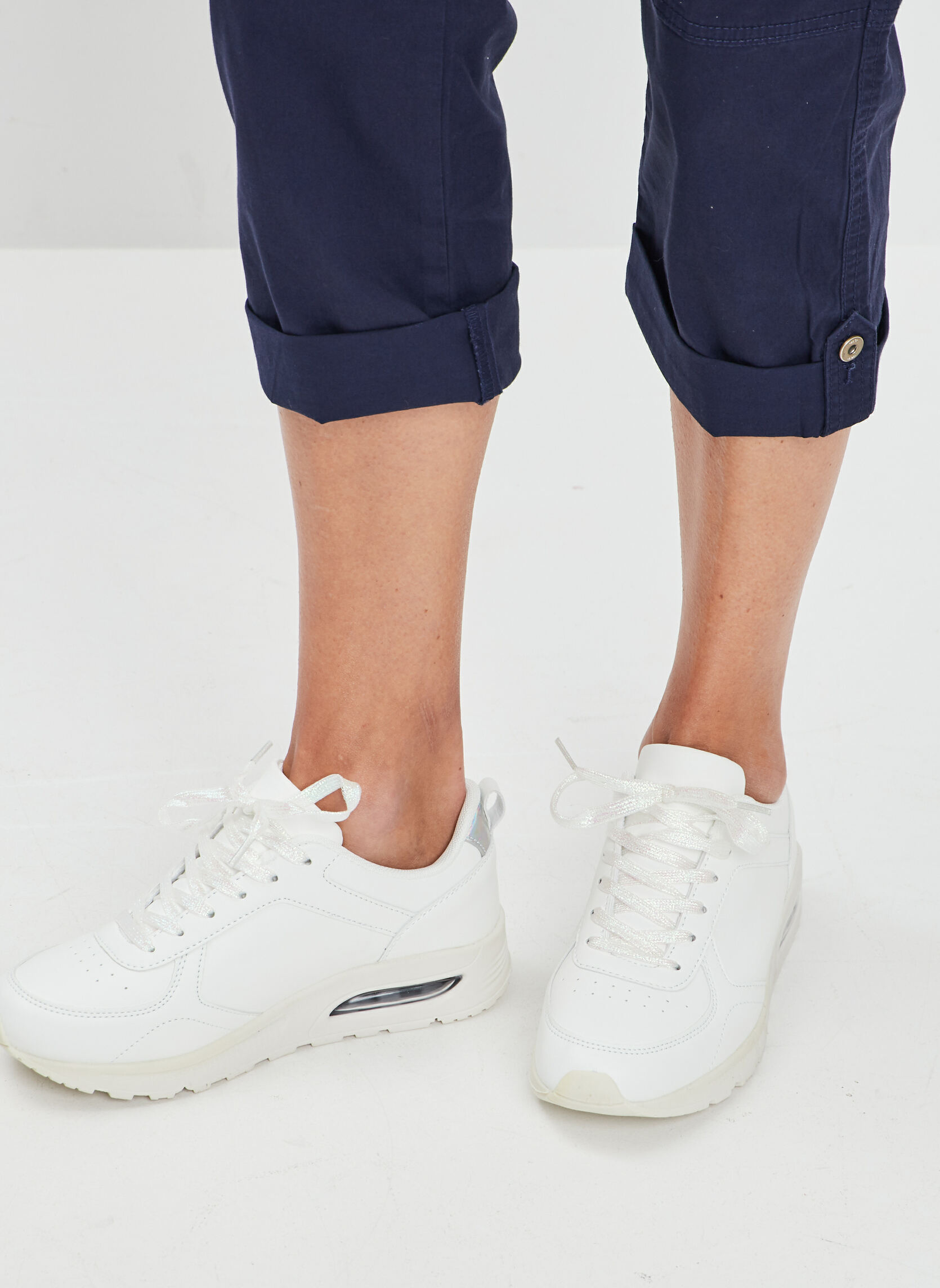 Baskets basses S_F_RUN_SPT_BULLE_172 femme blanc LIBERTO Baskets basses S_F_RUN_SPT_BULLE_172 femme blanc Blanc