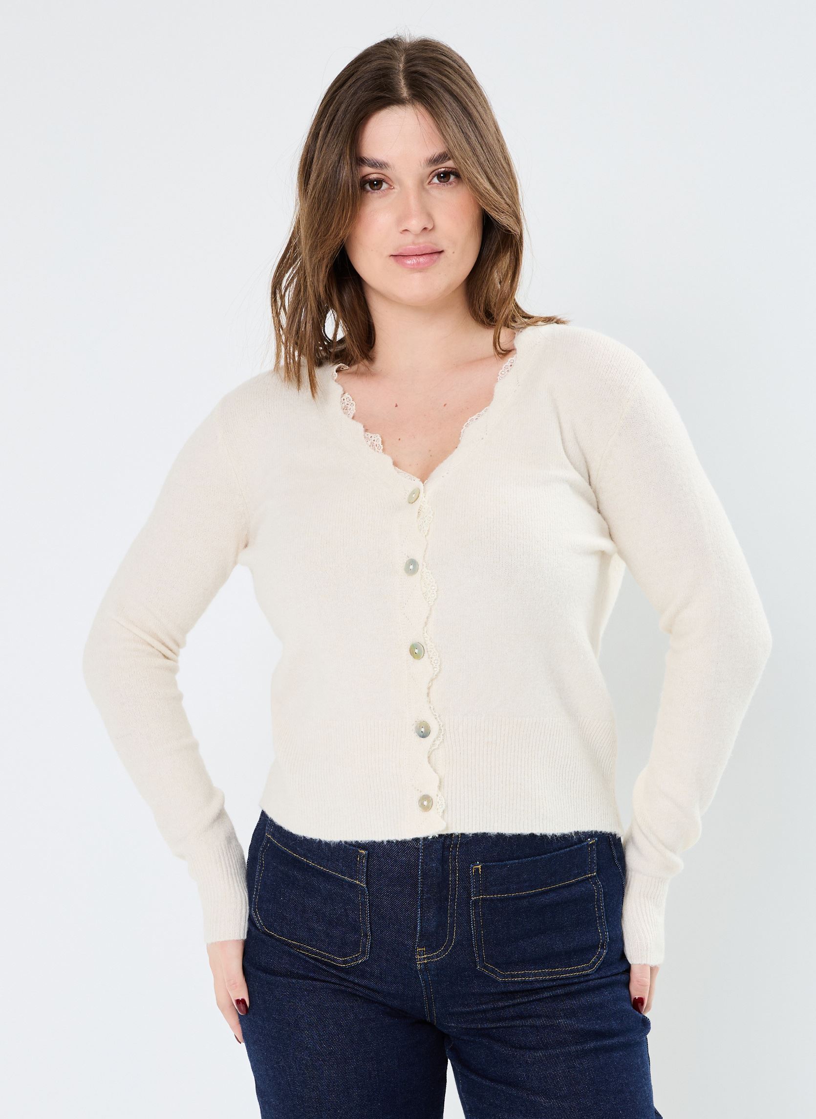 Vesten LADIES KNITTED CARDIGAN T1924CH dames wit Molly Bracken Vesten LADIES KNITTED CARDIGAN T1924CH dames wit OFFWHITE