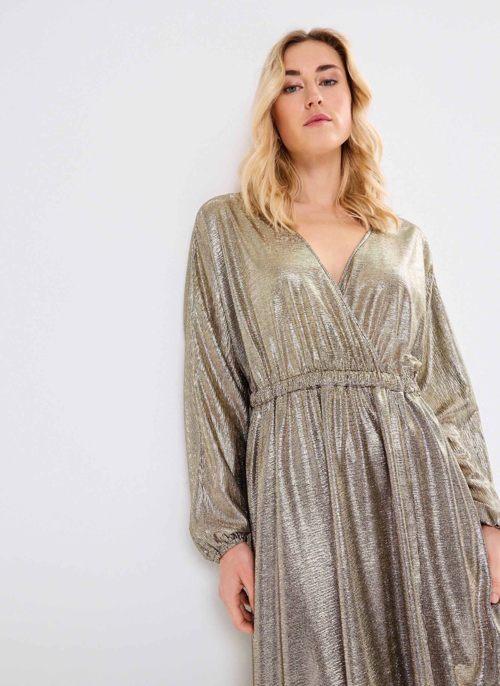 Robes longues LADIES KNITTED DRESS GW03CH femme or et bronze Molly Bracken Robes longues LADIES KNITTED DRESS GW03CH femme or et bronze GOLD