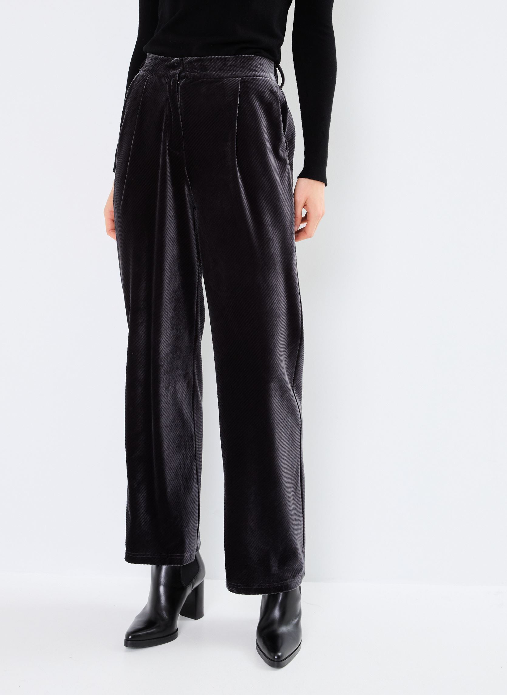Pantalons droit LADIES KNITTED PANTS T1695ACH femme gris Molly Bracken Pantalons droit LADIES KNITTED PANTS T1695ACH femme gris DARK GREY