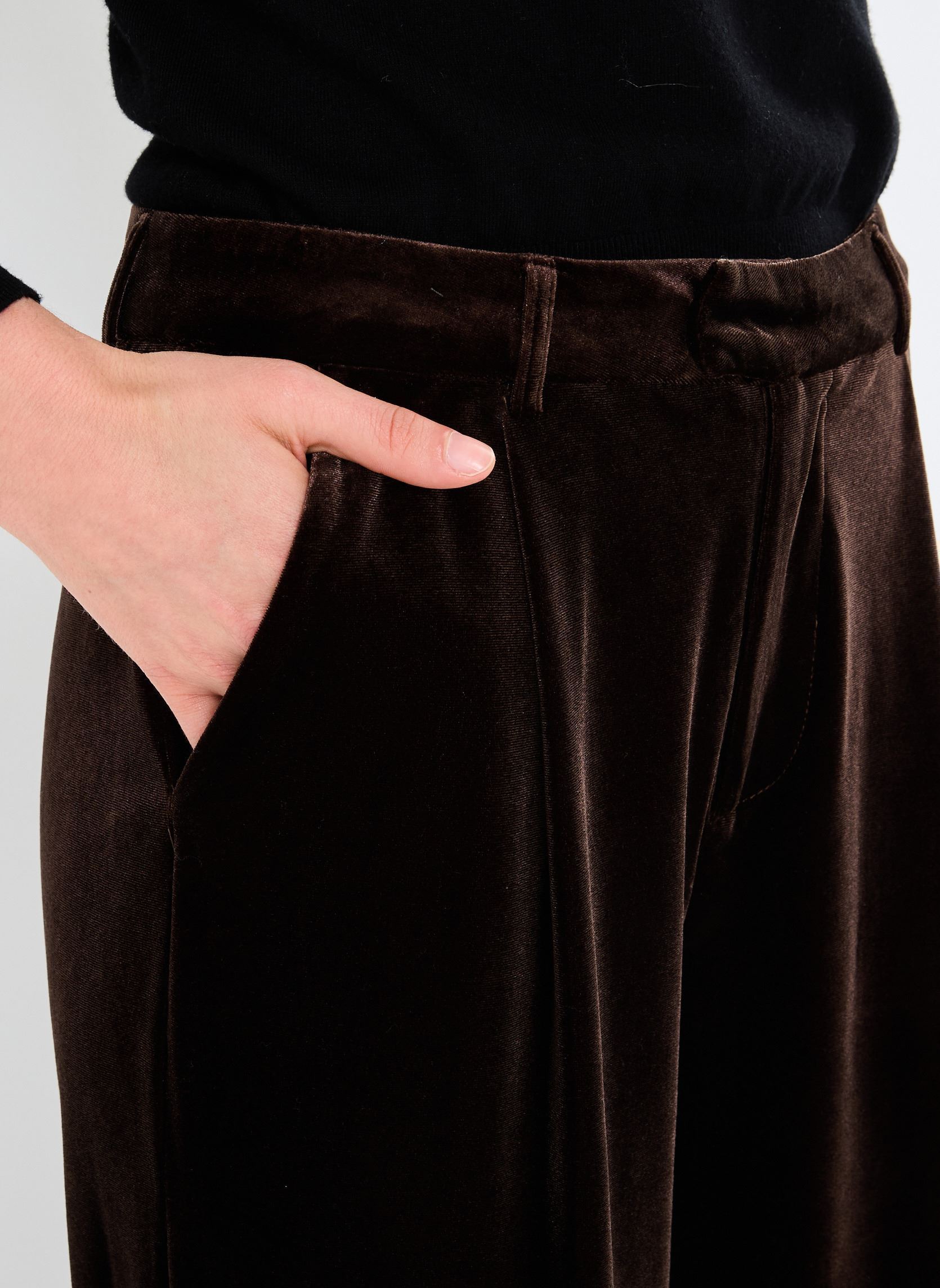 Pantalons droit LADIES KNITTED PANTS T1698CH femme marron Molly Bracken Pantalons droit LADIES KNITTED PANTS T1698CH femme marron CHOCOLATE