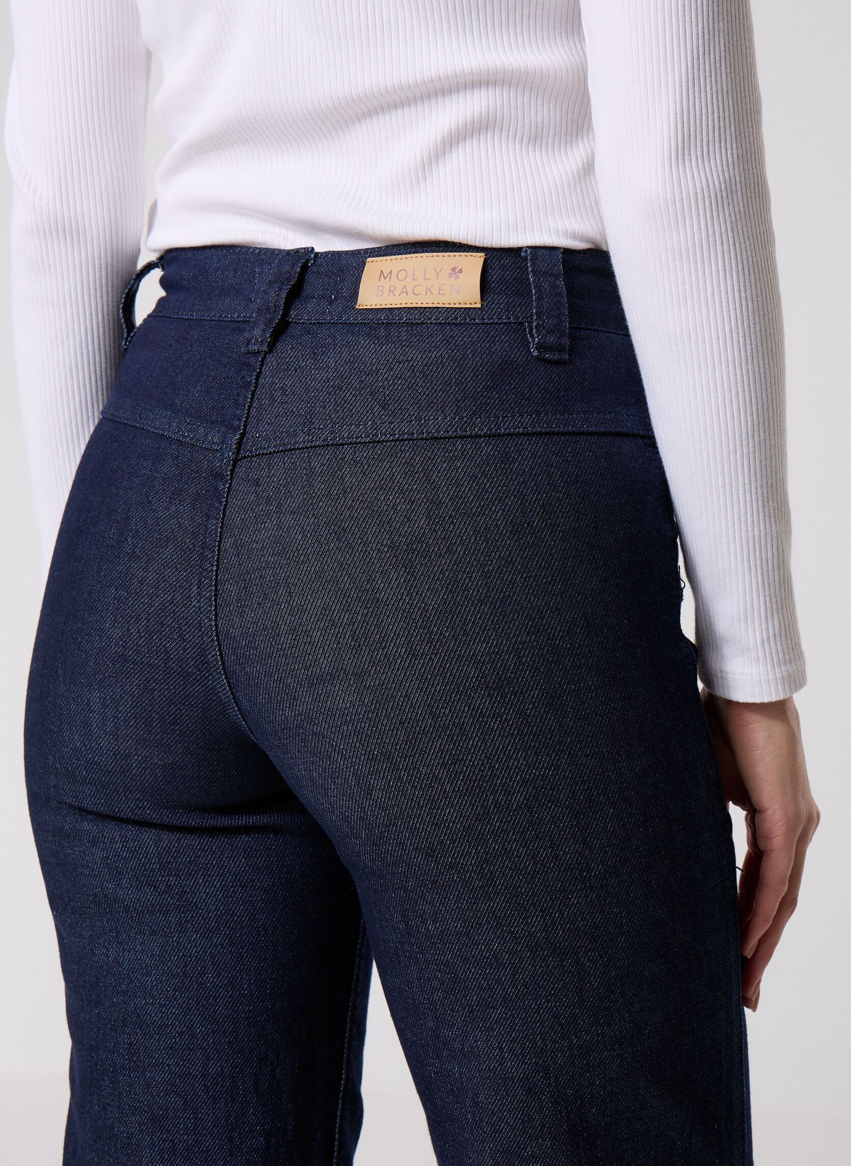 Jeans large LADIES WOVEN PANTS ER137CH femme bleu Molly Bracken Jeans large LADIES WOVEN PANTS ER137CH femme bleu Brut Denim