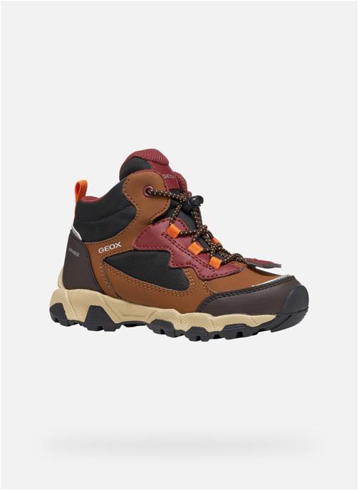Geox Baskets basses MAGNETAR BOY garçon marron